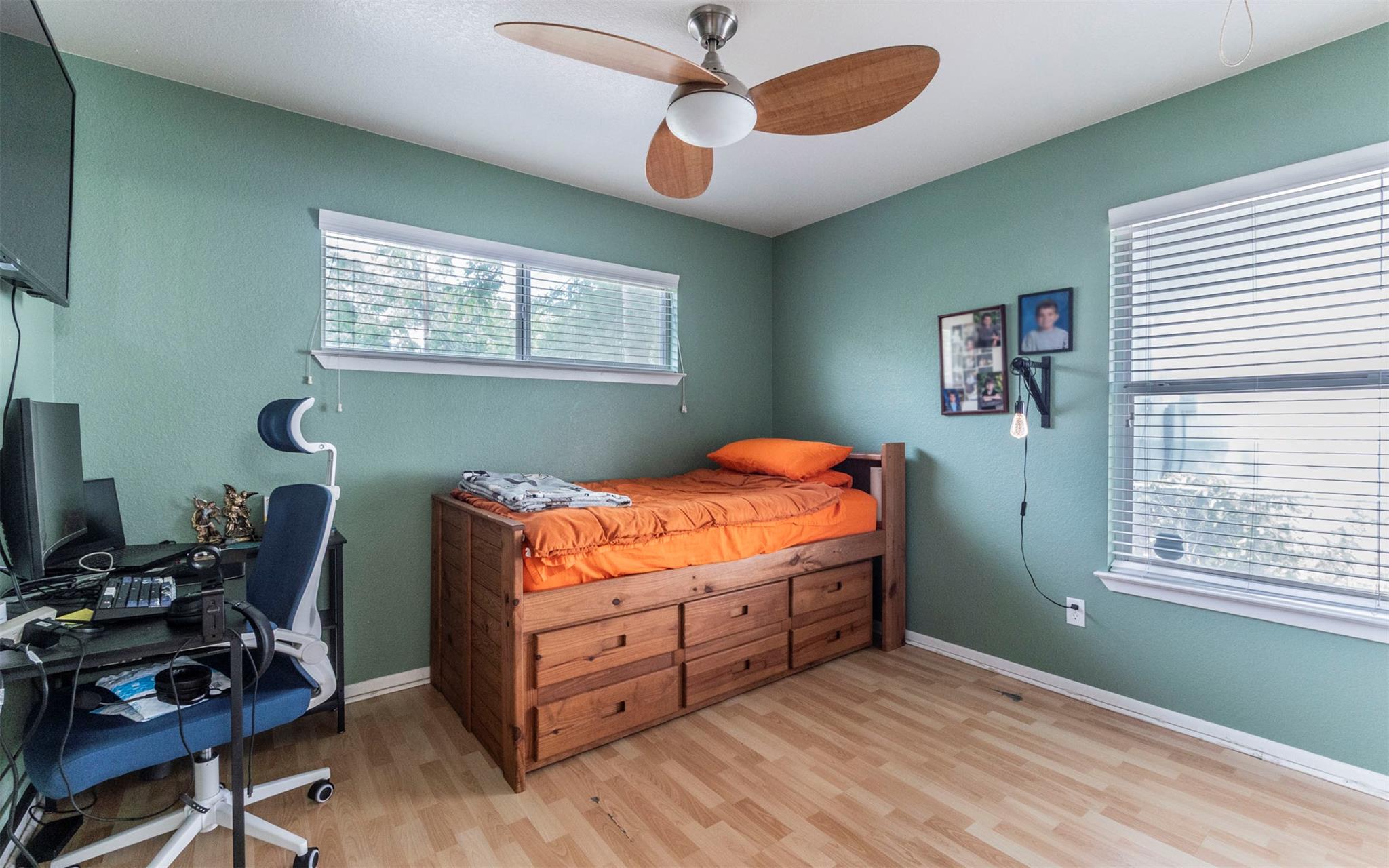 Austin, Texas, 78702, United States, 3 Bedrooms Bedrooms, ,1 BathroomBathrooms,Residential,For Sale,1887406