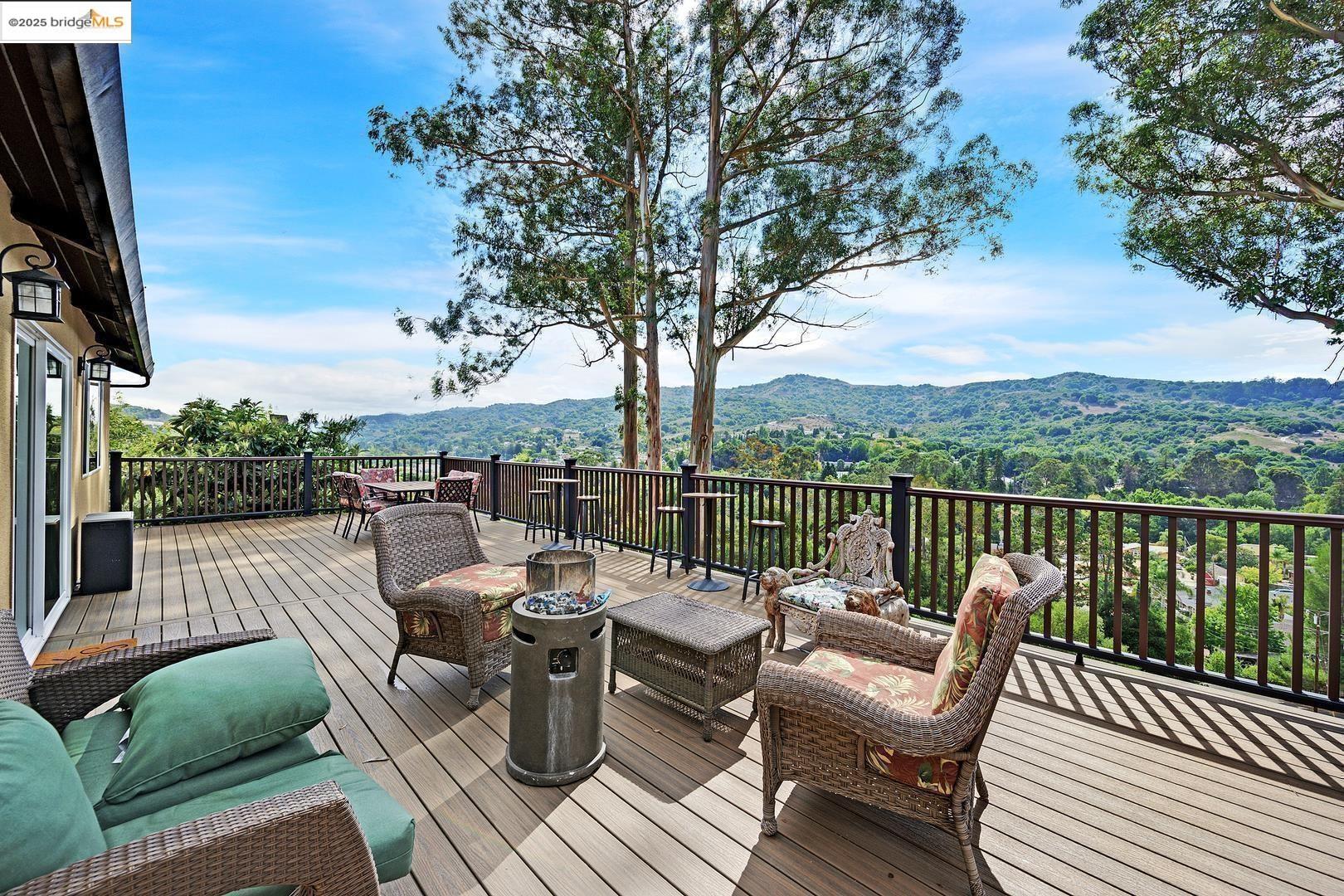 El Sobrante, California, 94803, United States, 4 Bedrooms Bedrooms, ,3 BathroomsBathrooms,Residential,For Sale,1986532