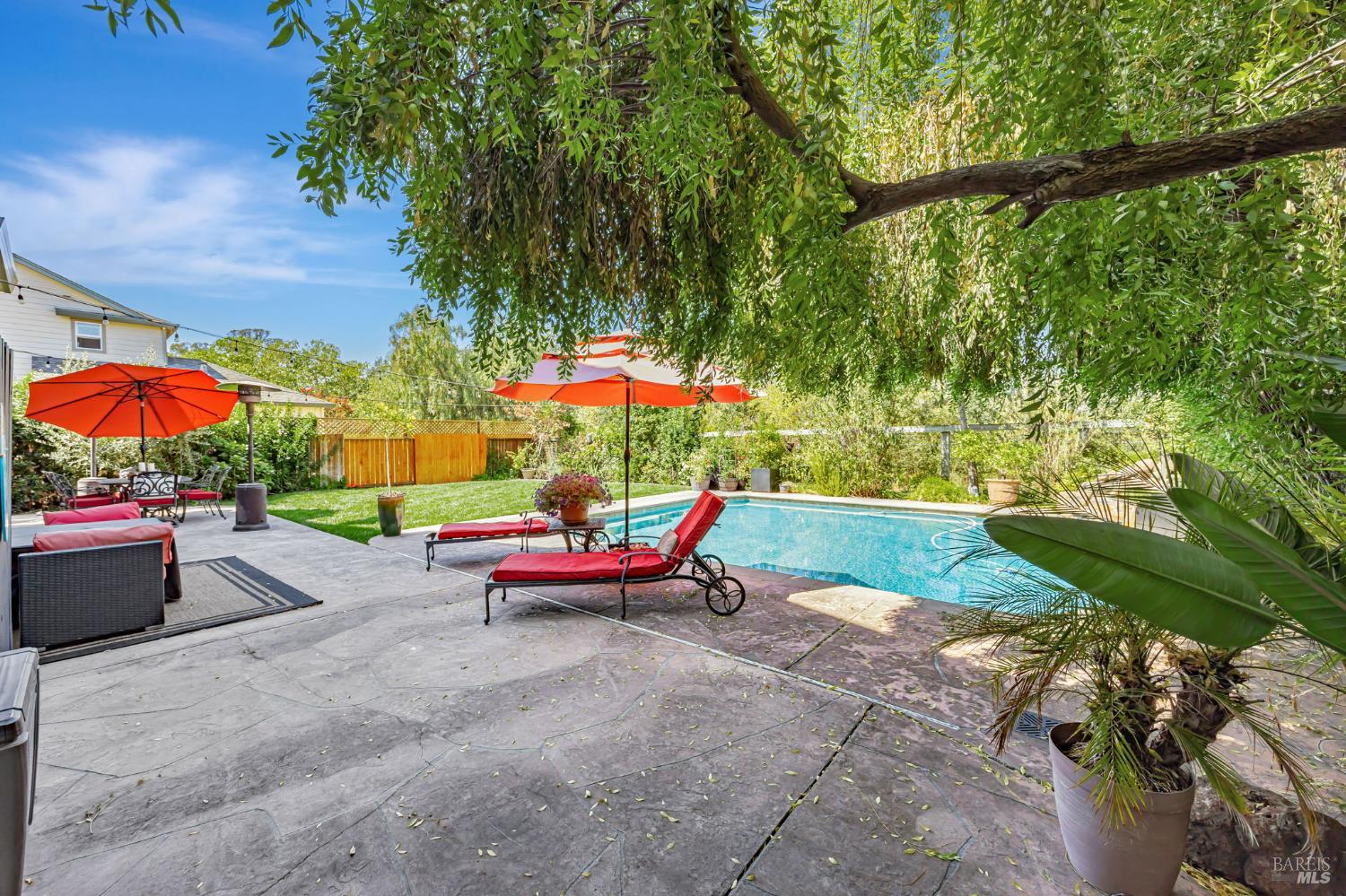 Windsor, California, 95492, United States, 4 Bedrooms Bedrooms, ,3 BathroomsBathrooms,Residential,For Sale,1942118