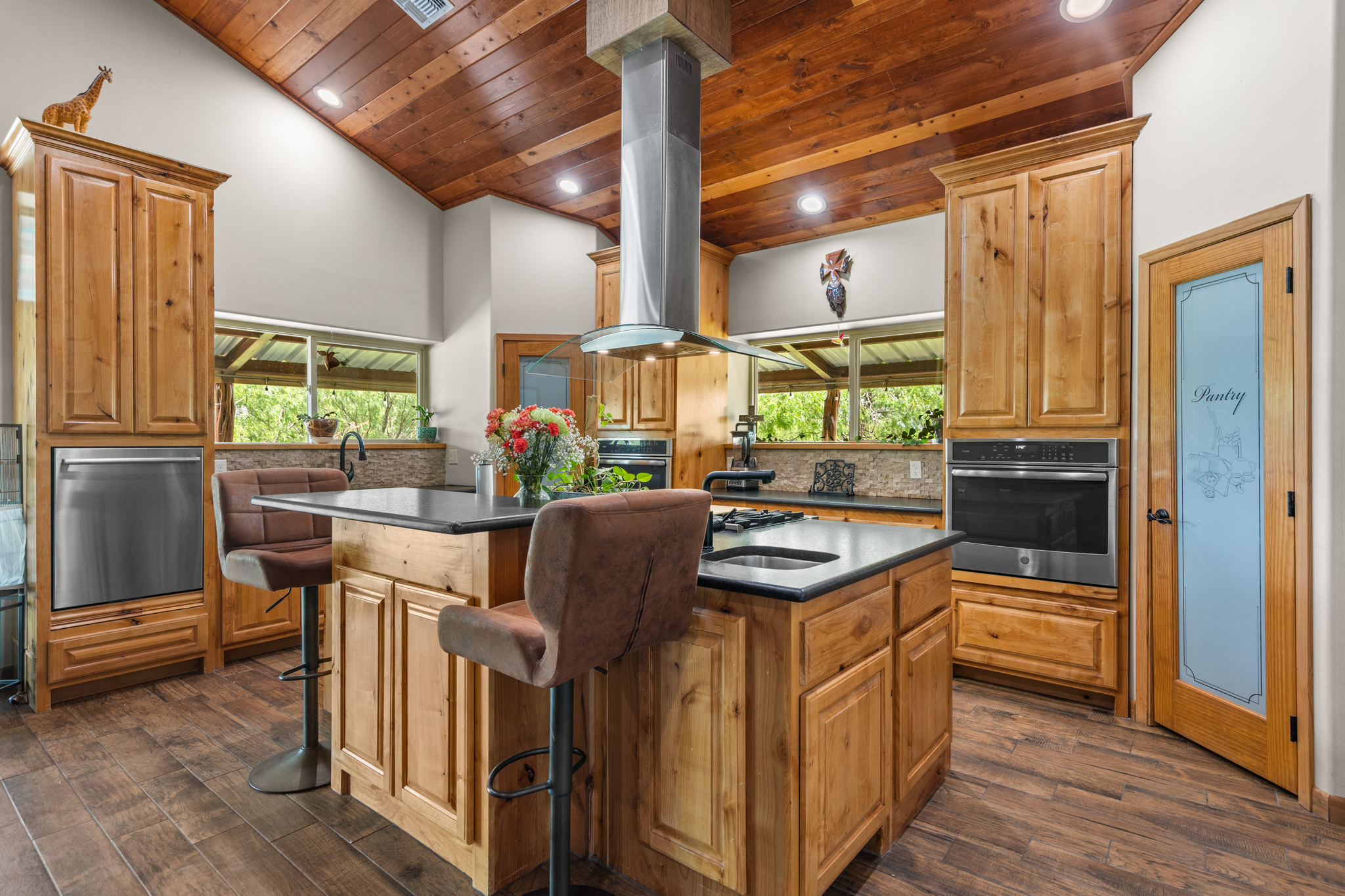 La Feria, Texas, 78559, United States, 3 Bedrooms Bedrooms, ,3 BathroomsBathrooms,Residential,For Sale,1890902