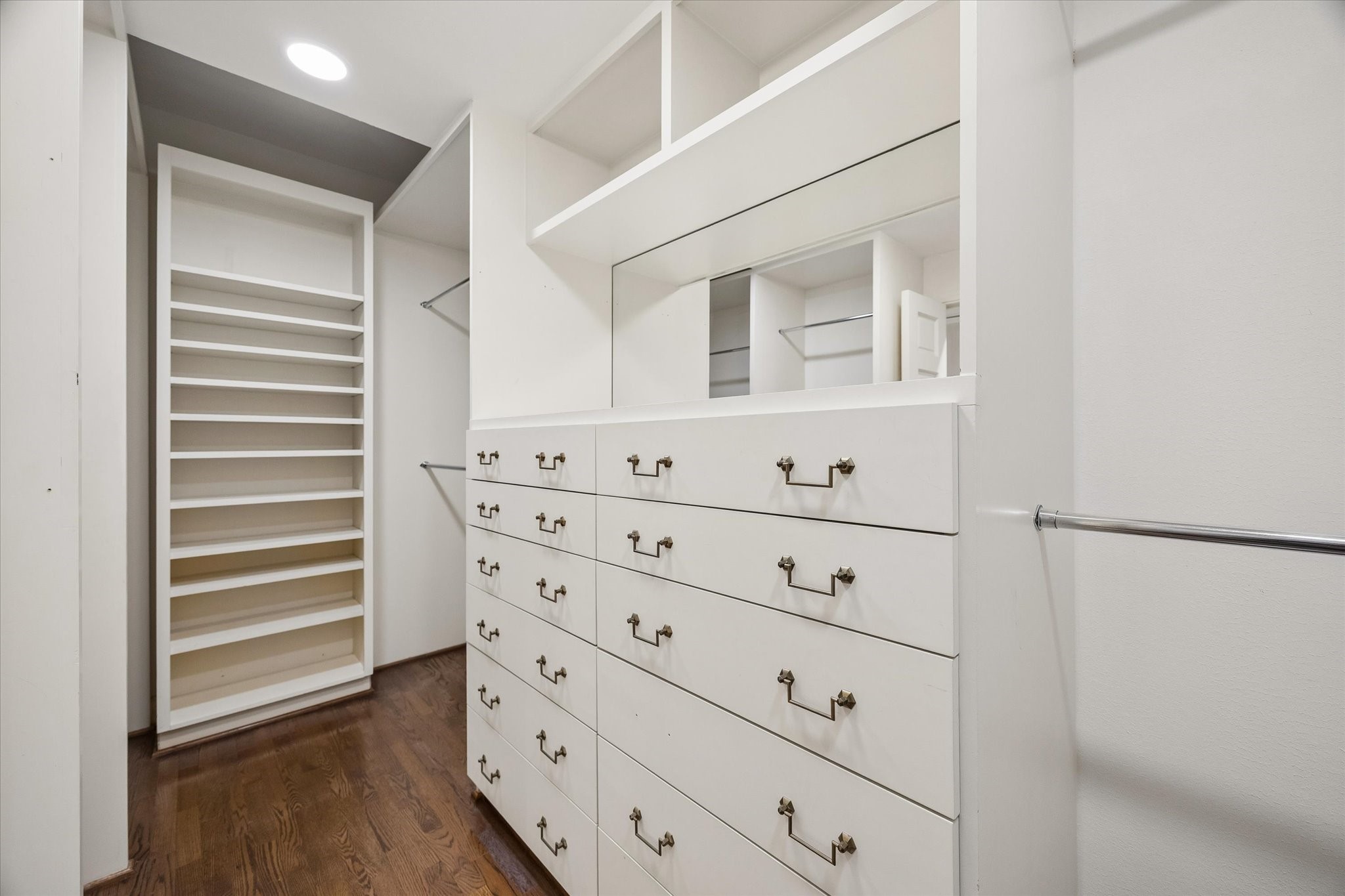  3711 San Felipe Street #14A - 物件實景