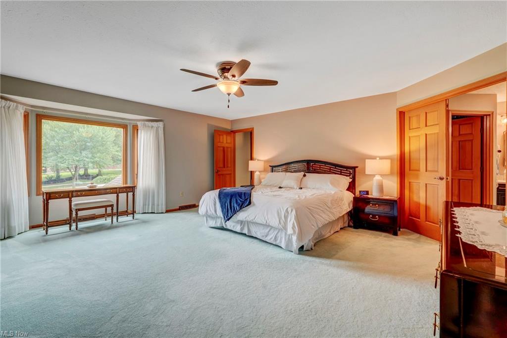 Brecksville, Ohio, 44141, United States, 4 Bedrooms Bedrooms, ,4 BathroomsBathrooms,Residential,For Sale,1895104