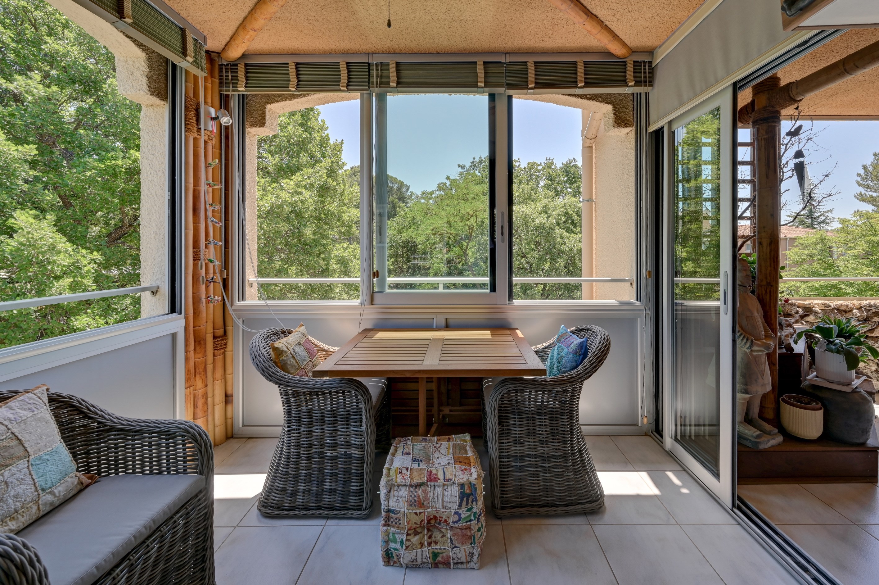  Spacious Apartment with Terrace and Open View – Parc de la Torse - 物件實景