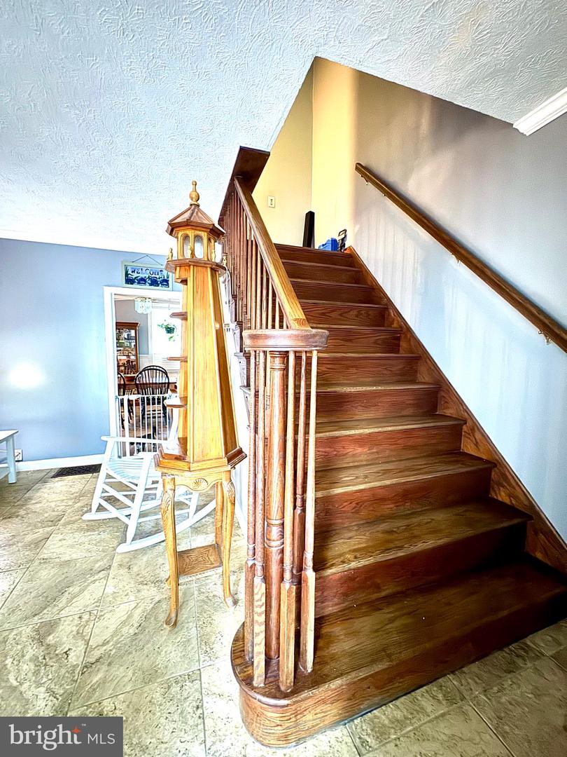 Dundalk, Maryland, 21222, United States, 3 Bedrooms Bedrooms, ,4 BathroomsBathrooms,Residential,For Sale,1906595