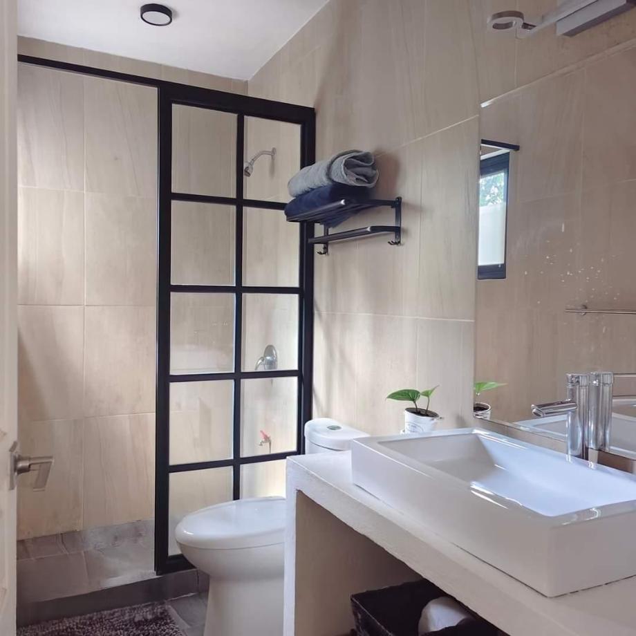 Tepoztlán, Morelos, 62520, Mexico, 4 Bedrooms Bedrooms, ,2 BathroomsBathrooms,Residential,For Sale,1728710