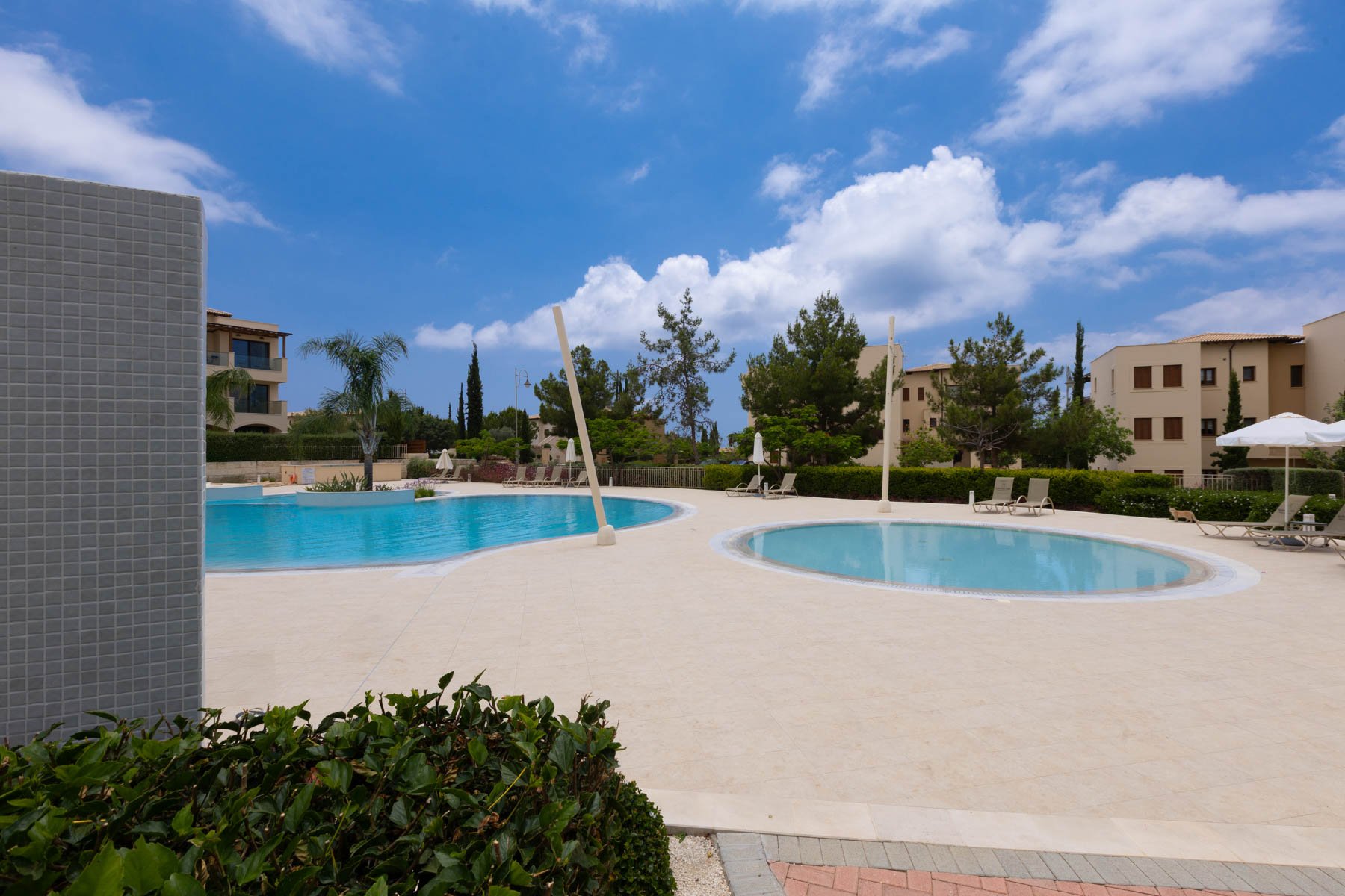  3 Bedroom Apartment with Private Garden in Aphrodite Hills Golf Resort - 物件實景