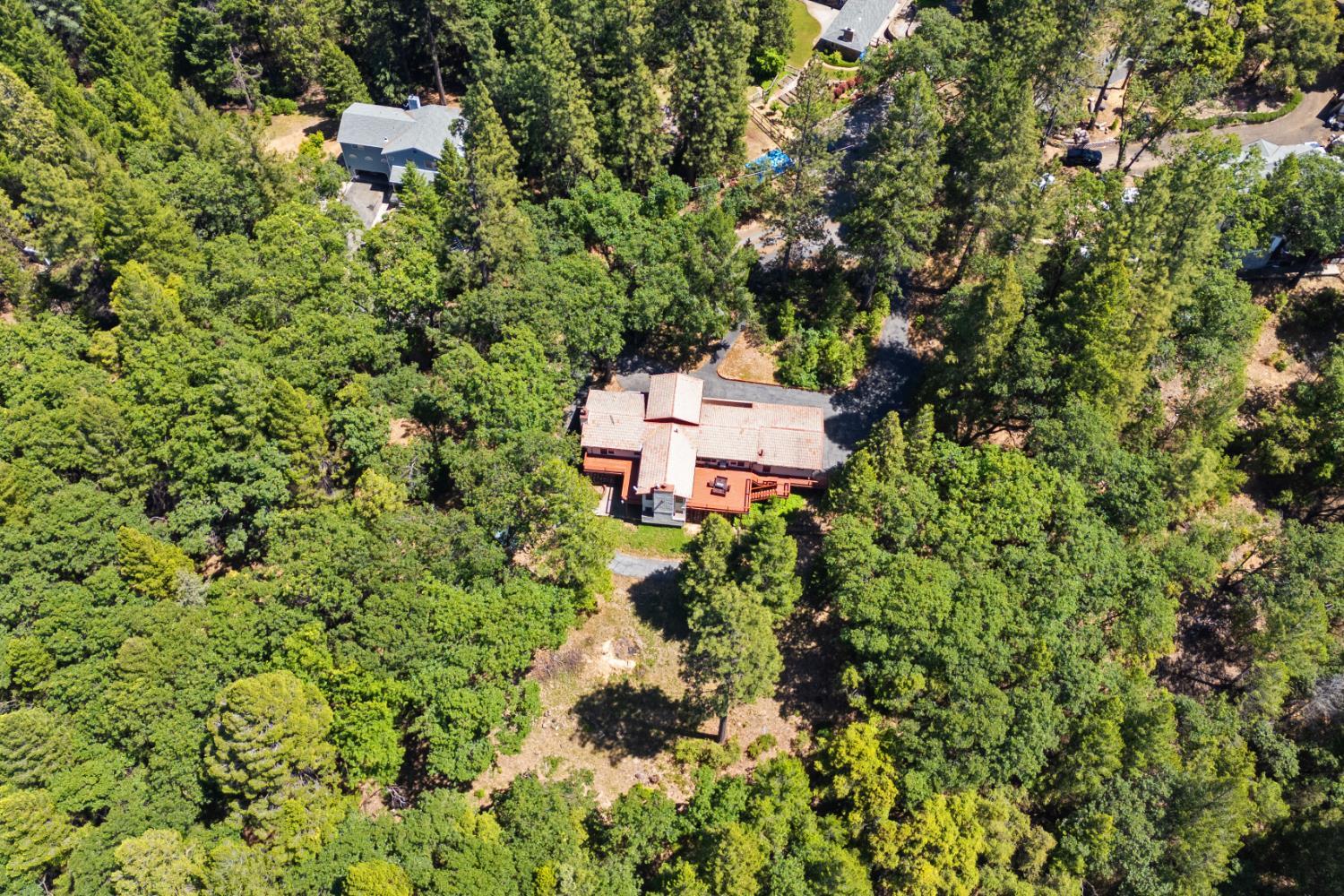 Colfax, California, 95713, United States, 4 Bedrooms Bedrooms, ,3 BathroomsBathrooms,Residential,For Sale,1927912