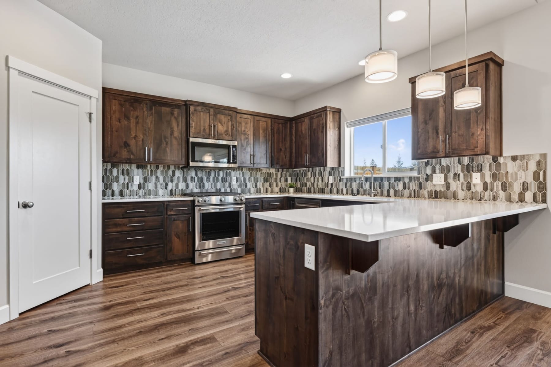  4946 SW Zenith Avenue Redmond, OR 97756 - 物件實景
