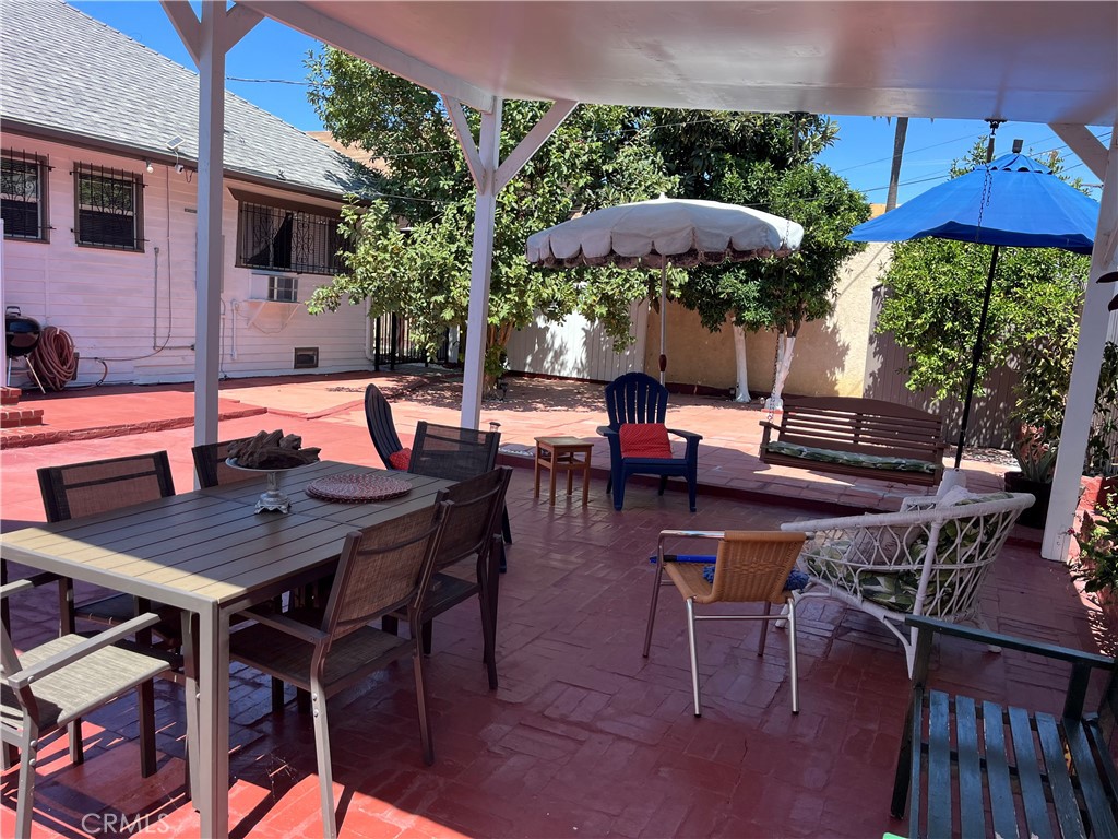 Los Angeles, California, 90026, United States, 3 Bedrooms Bedrooms, ,1 BathroomBathrooms,Residential,For Sale,1876735