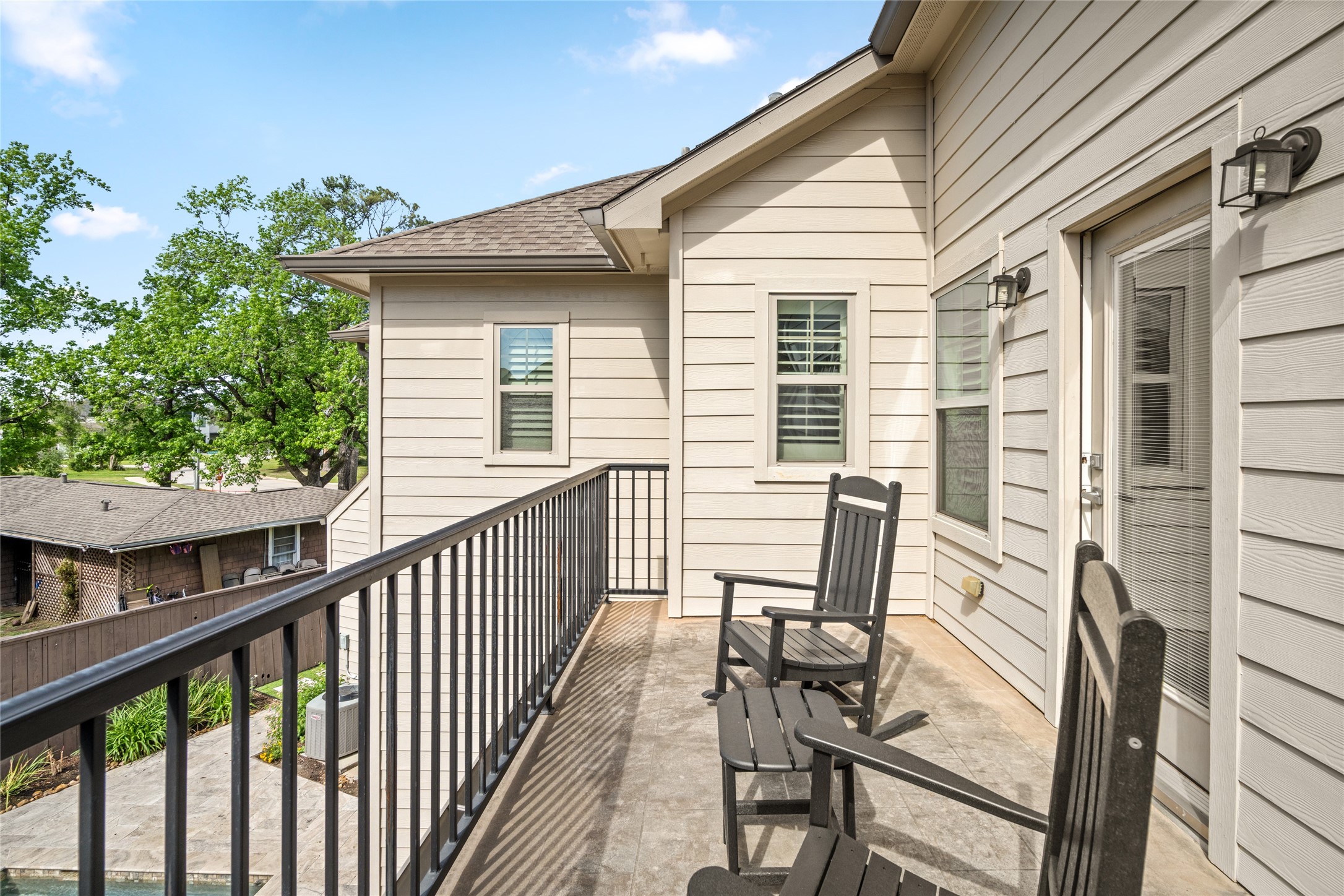  1045 Rosepoint Street - 物件實景