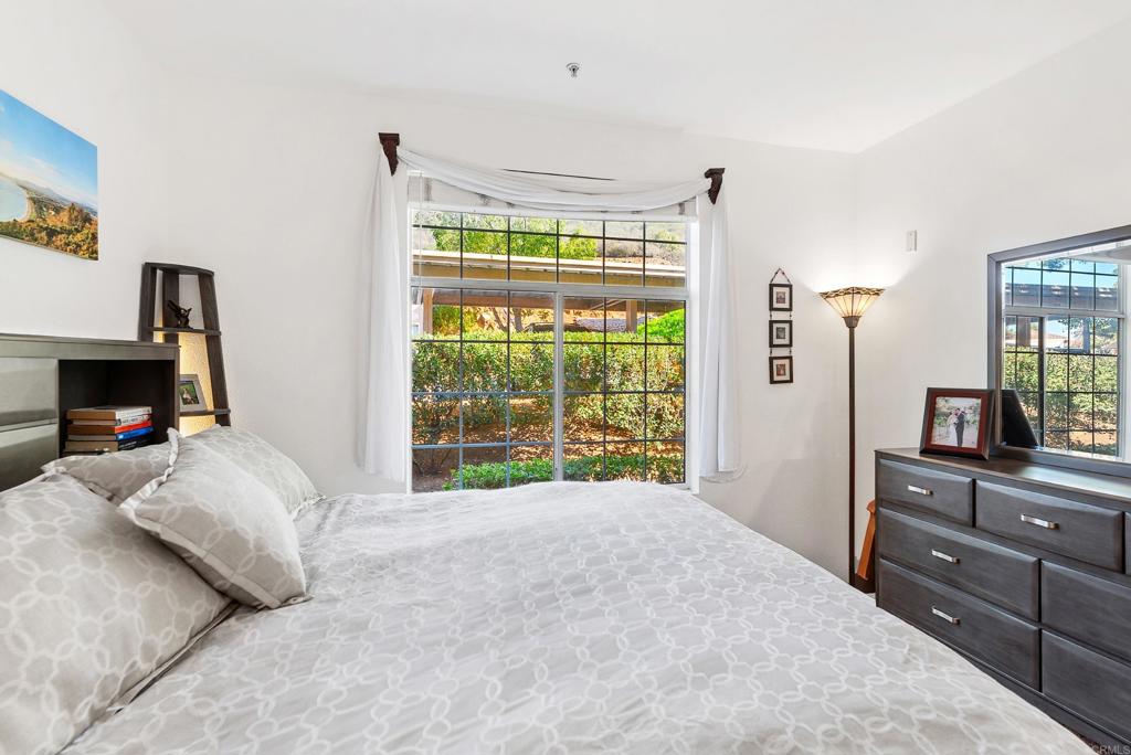 San Diego, California, 92128, United States, 2 Bedrooms Bedrooms, ,2 BathroomsBathrooms,Residential,For Sale,2001804