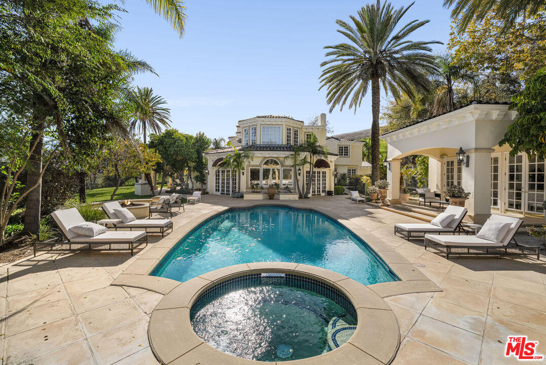 Westlake Village, California, 91362, United States, 7 Bedrooms Bedrooms, ,6 BathroomsBathrooms,Residential,For Sale,2003062