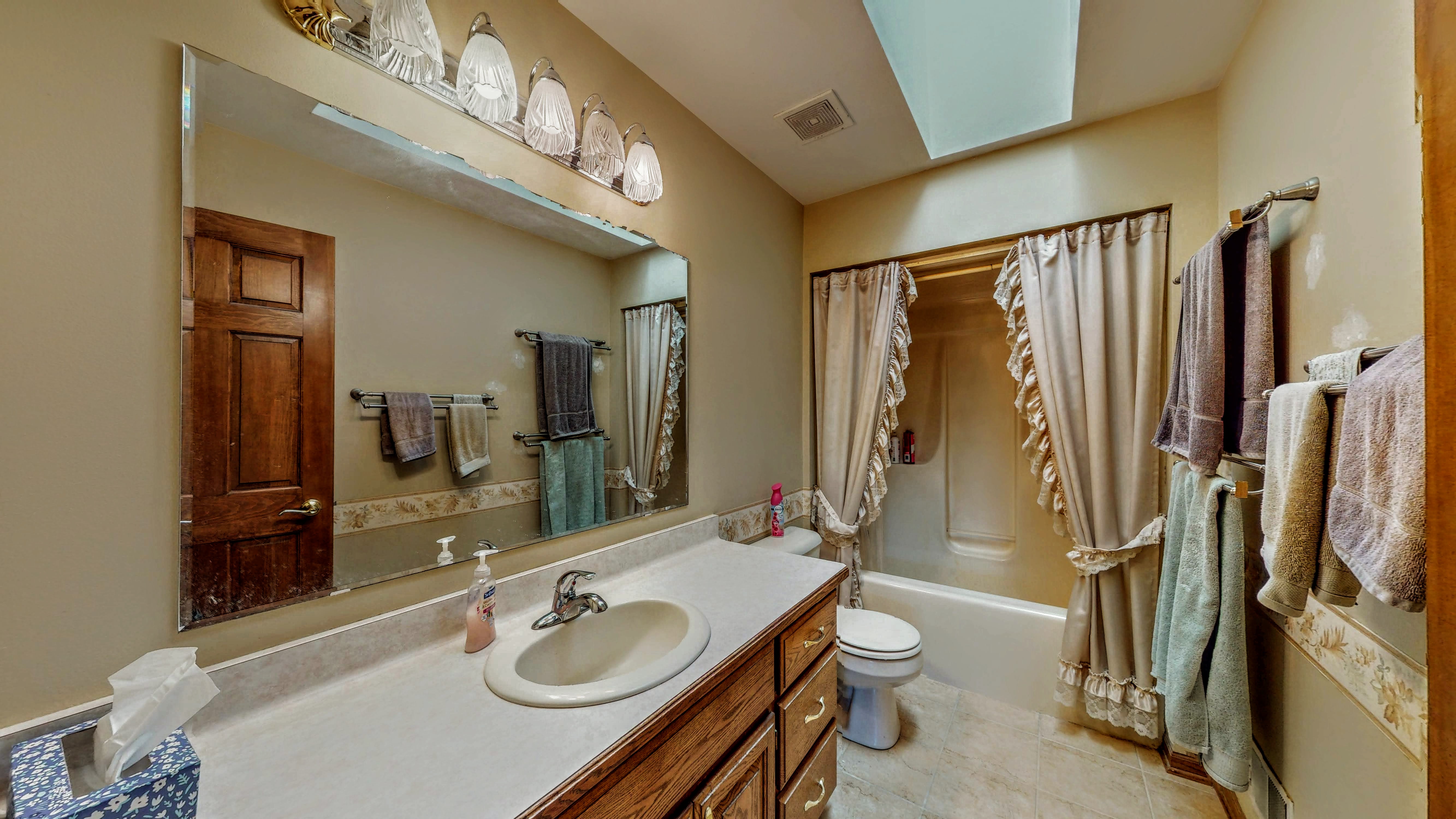 Milton, Wisconsin, 53563, United States, 4 Bedrooms Bedrooms, ,4 BathroomsBathrooms,Residential,For Sale,1905795