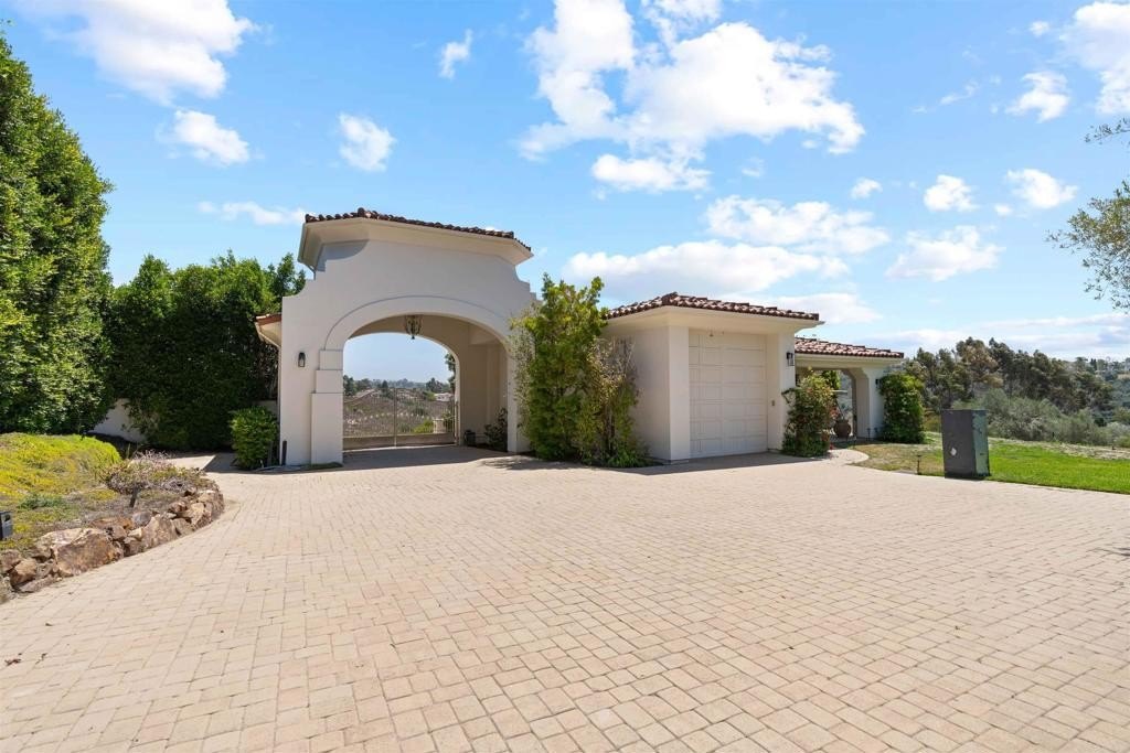 San Diego, California, 92130, United States, 8 Bedrooms Bedrooms, ,9 BathroomsBathrooms,Residential,For Sale,1932906