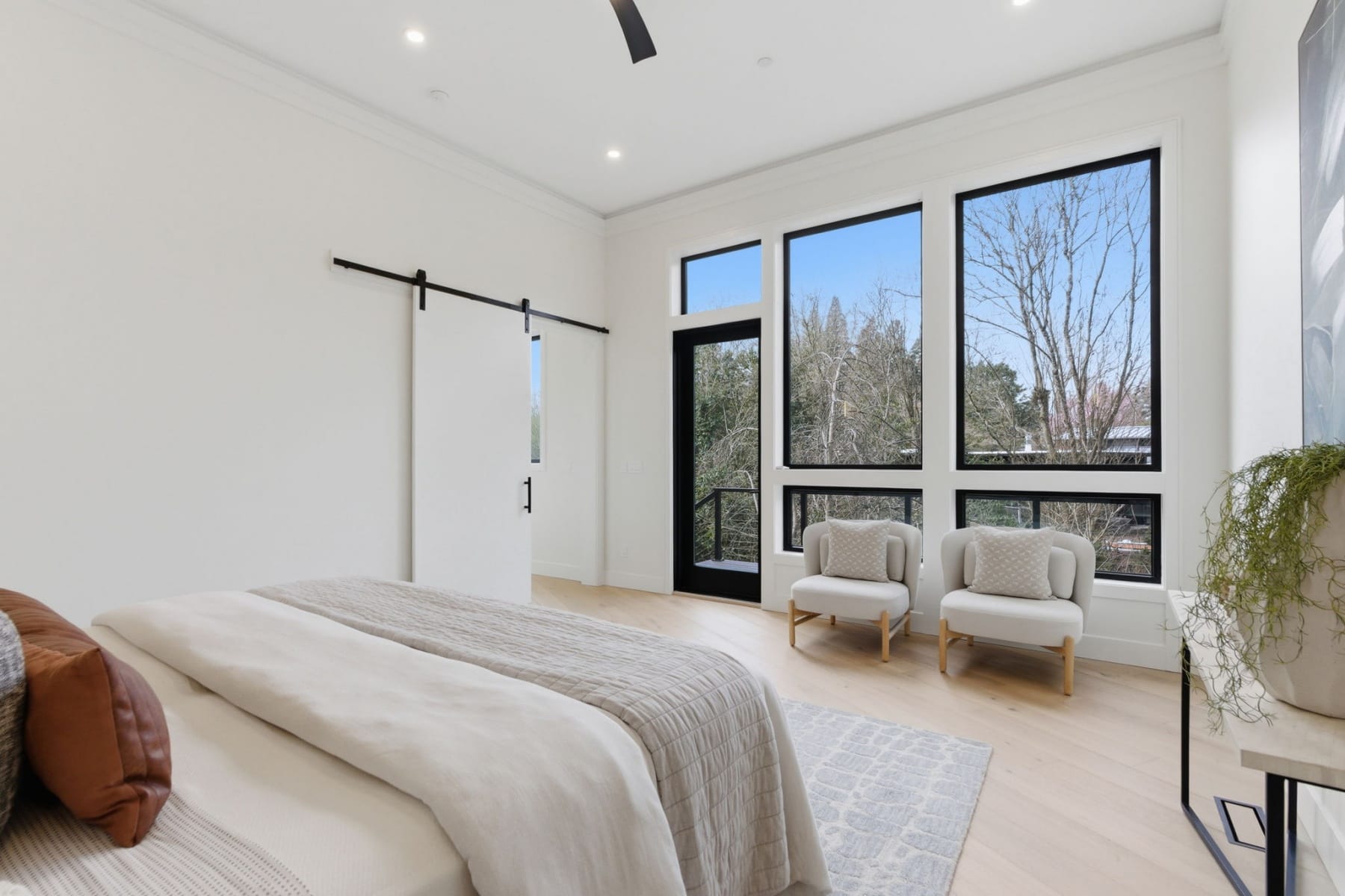  6233 SW HAMILTON WAY Portland, OR 97221 - 物件實景
