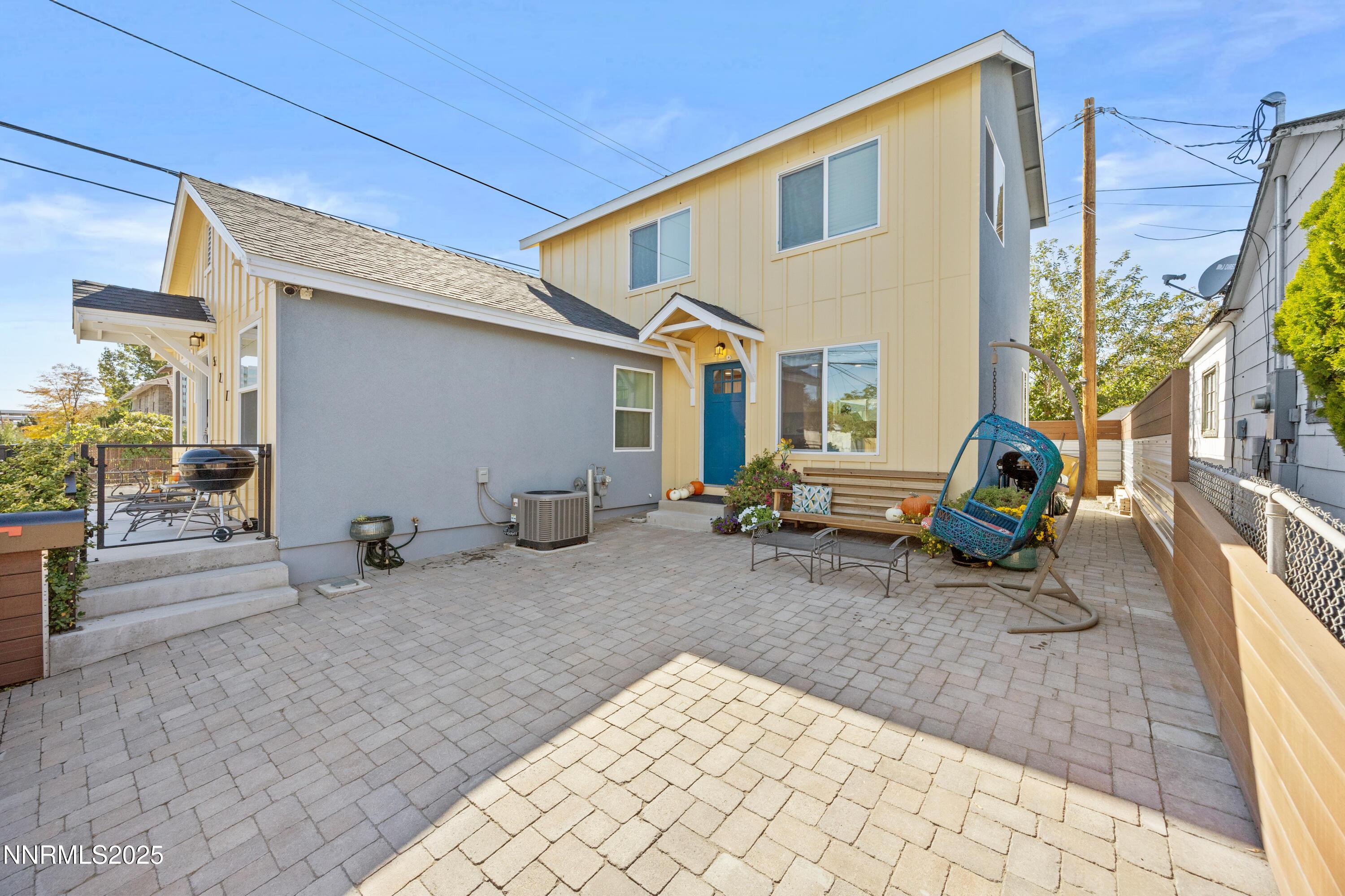 Sparks, Nevada, 89431, United States, 5 Bedrooms Bedrooms, ,2 BathroomsBathrooms,Residential,For Sale,1967760