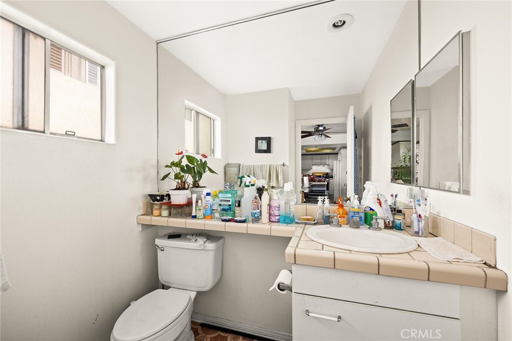 Gardena, California, 90247, United States, 3 Bedrooms Bedrooms, ,3 BathroomsBathrooms,Residential,For Sale,1974753