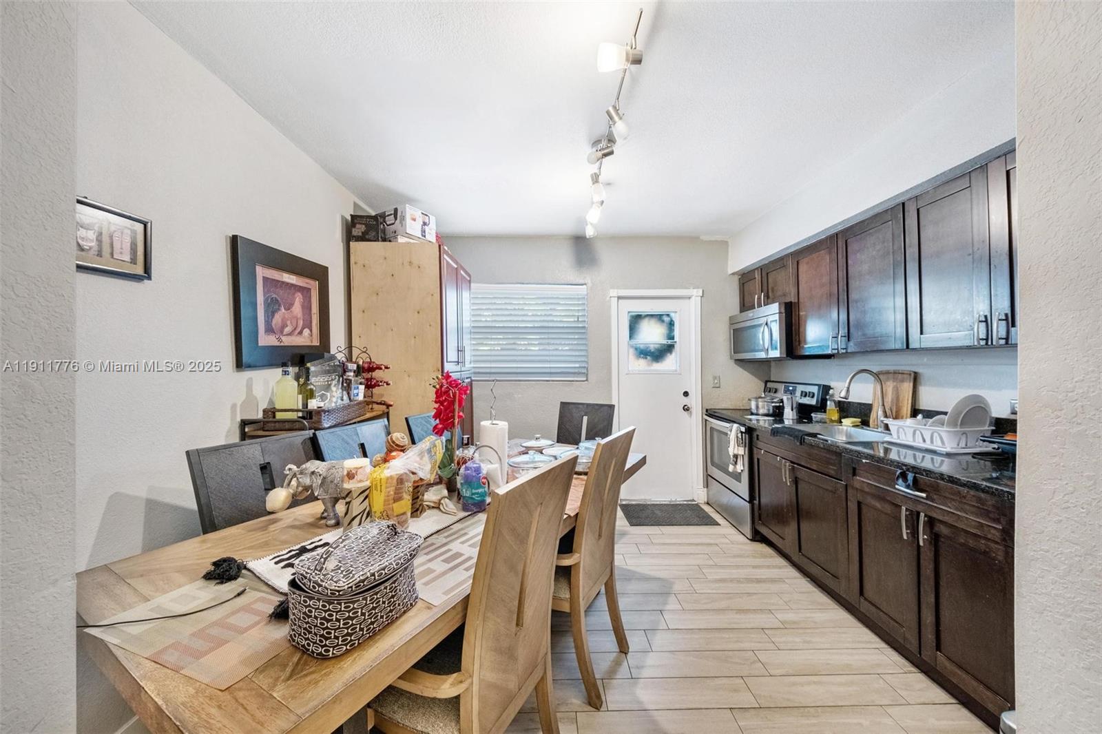 North Miami, Florida, 33168, United States, ,Residential,For Sale,1991833