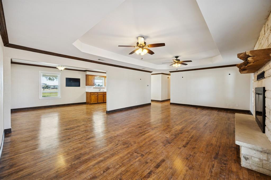 St. Paul, Texas, 75098, United States, 5 Bedrooms Bedrooms, ,3 BathroomsBathrooms,Residential,For Sale,1989242