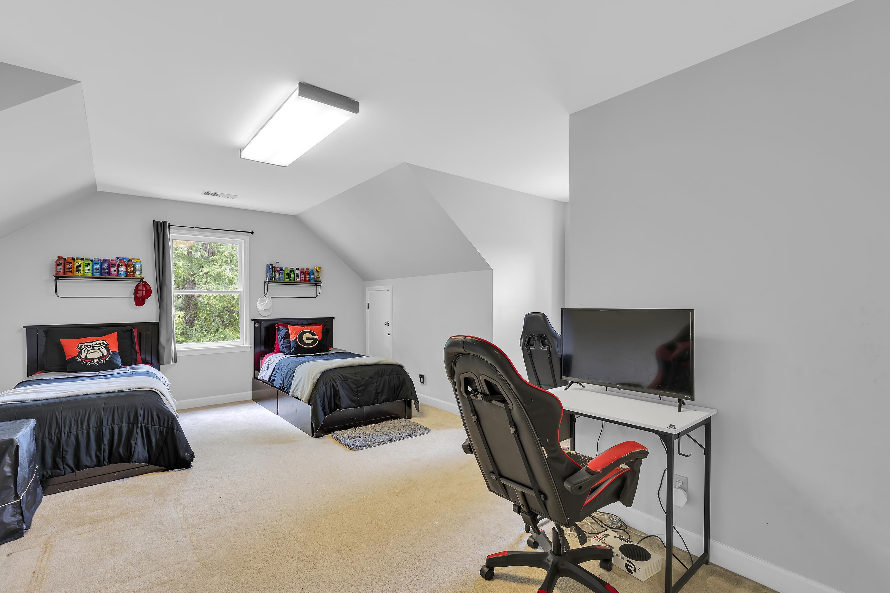 Greenville, South Carolina, 29615, United States, 3 Bedrooms Bedrooms, ,3 BathroomsBathrooms,Residential,For Sale,1838881