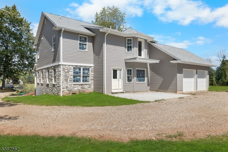 Readington Twp., New Jersey, 08853, United States, 3 Bedrooms Bedrooms, ,3 BathroomsBathrooms,Residential,For Sale,1939068