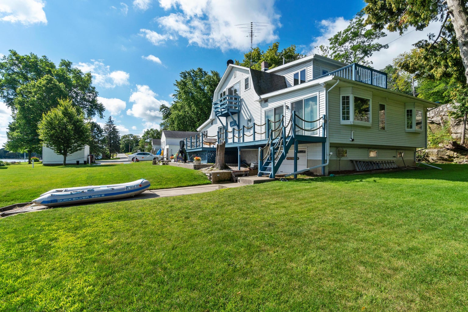Sturgeon Bay, Wisconsin, 54235, United States, 5 Bedrooms Bedrooms, ,3 BathroomsBathrooms,Residential,For Sale,1923516