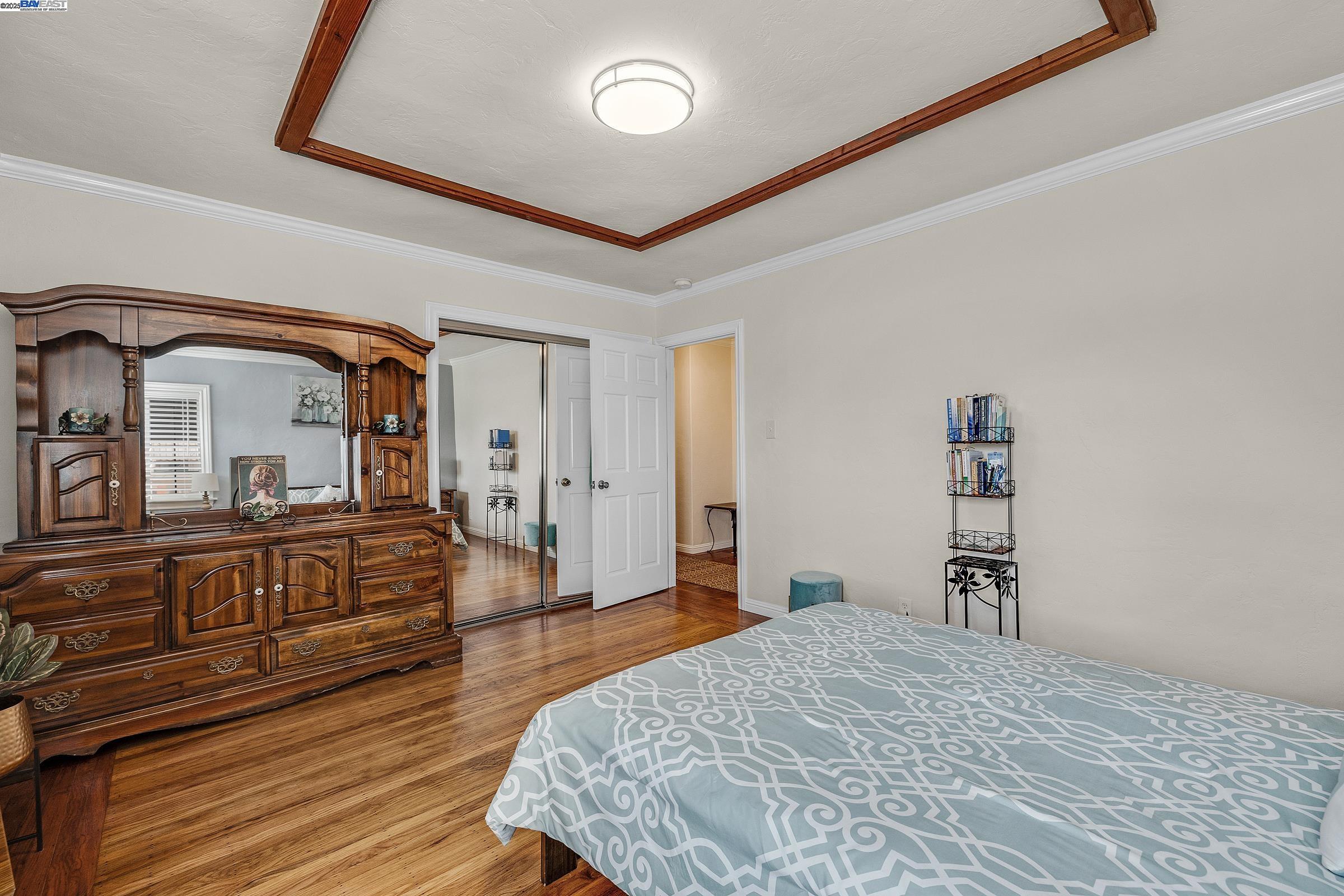 Oakland, California, 94605, United States, 4 Bedrooms Bedrooms, ,1 BathroomBathrooms,Residential,For Sale,1941828