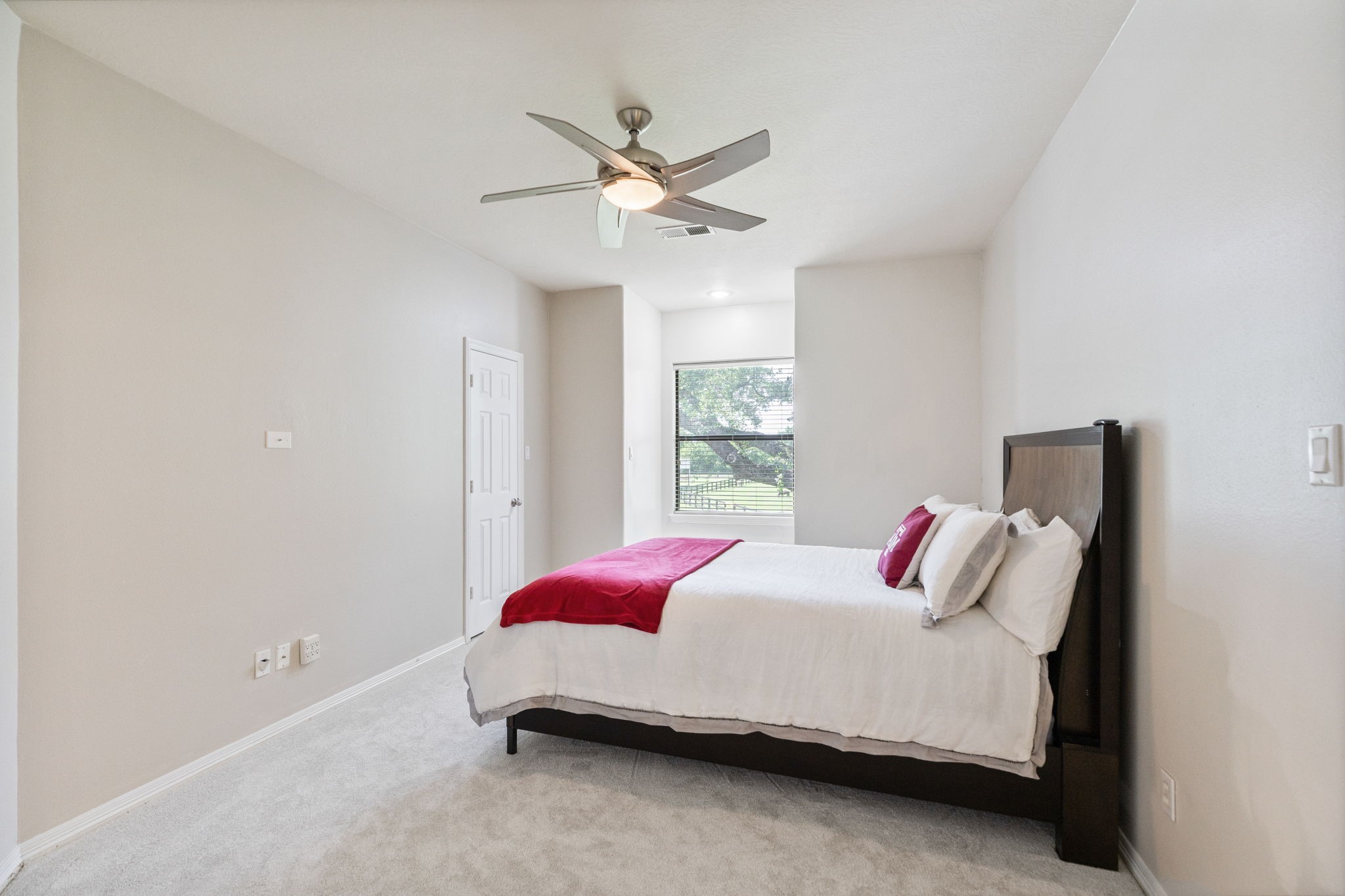  17514 Queenslake Drive - 物件實景