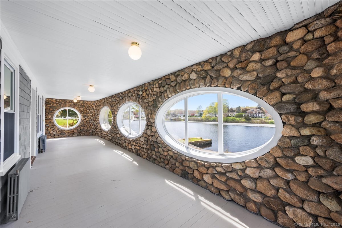 Stonington, Connecticut, 06379, United States, 3 Bedrooms Bedrooms, ,3 BathroomsBathrooms,Residential,For Sale,1830506