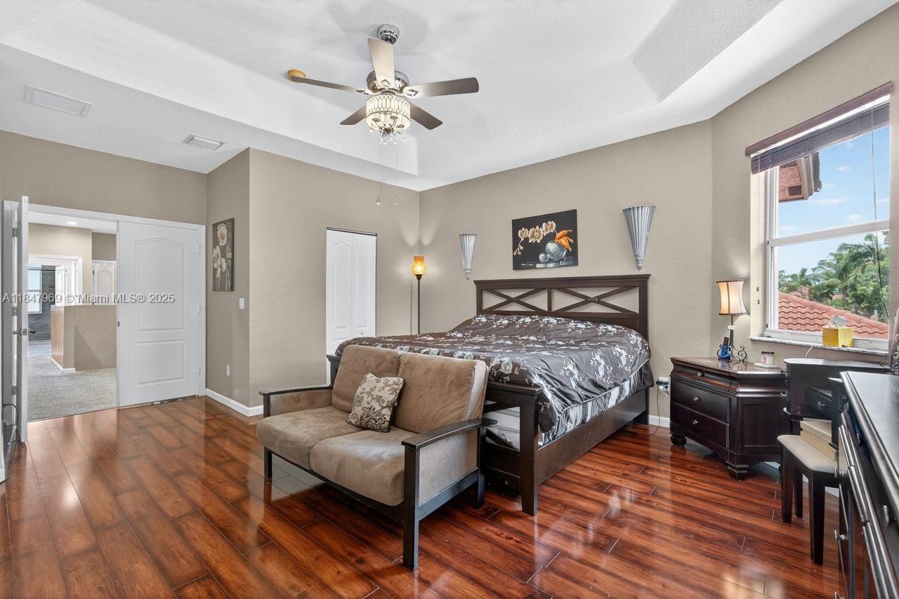 Homestead, Florida, 33033, United States, 7 Bedrooms Bedrooms, ,3 BathroomsBathrooms,Residential,For Sale,1903870