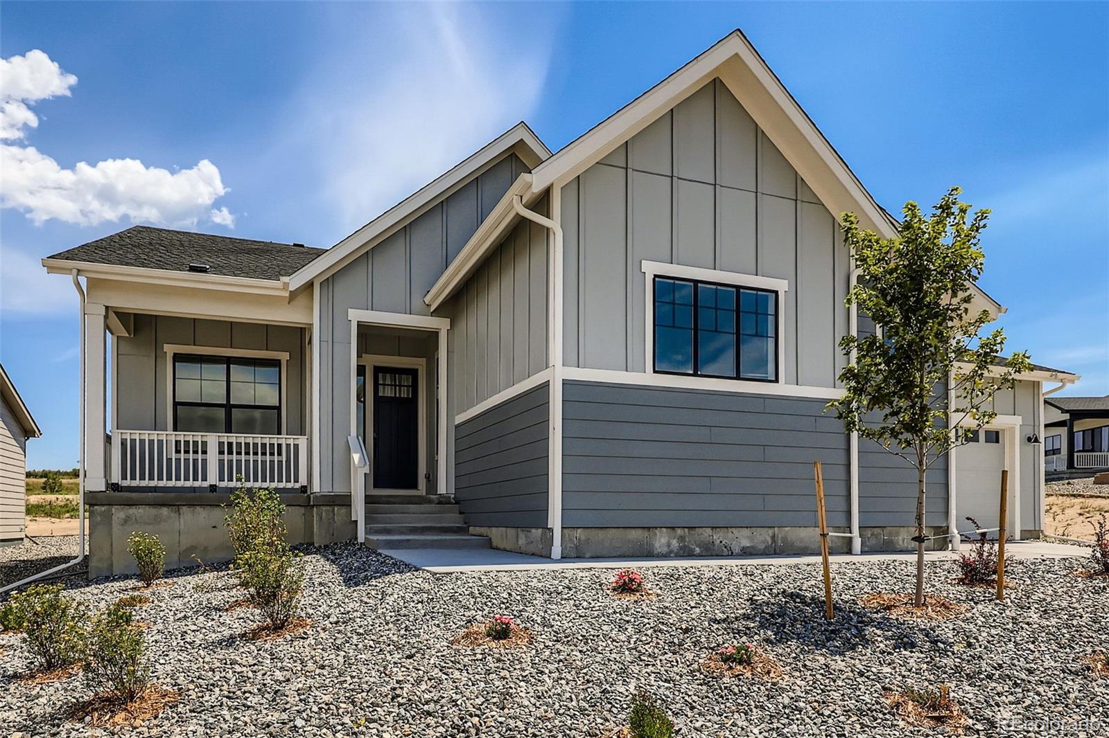Castle Rock, Colorado, 80104, United States, 2 Bedrooms Bedrooms, ,3 BathroomsBathrooms,Residential,For Sale,1828537