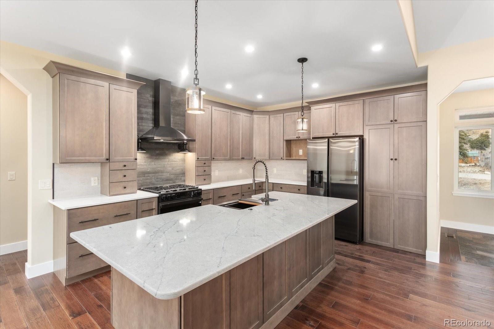 Salida, Colorado, 81201, United States, 3 Bedrooms Bedrooms, ,3 BathroomsBathrooms,Residential,For Sale,1881845