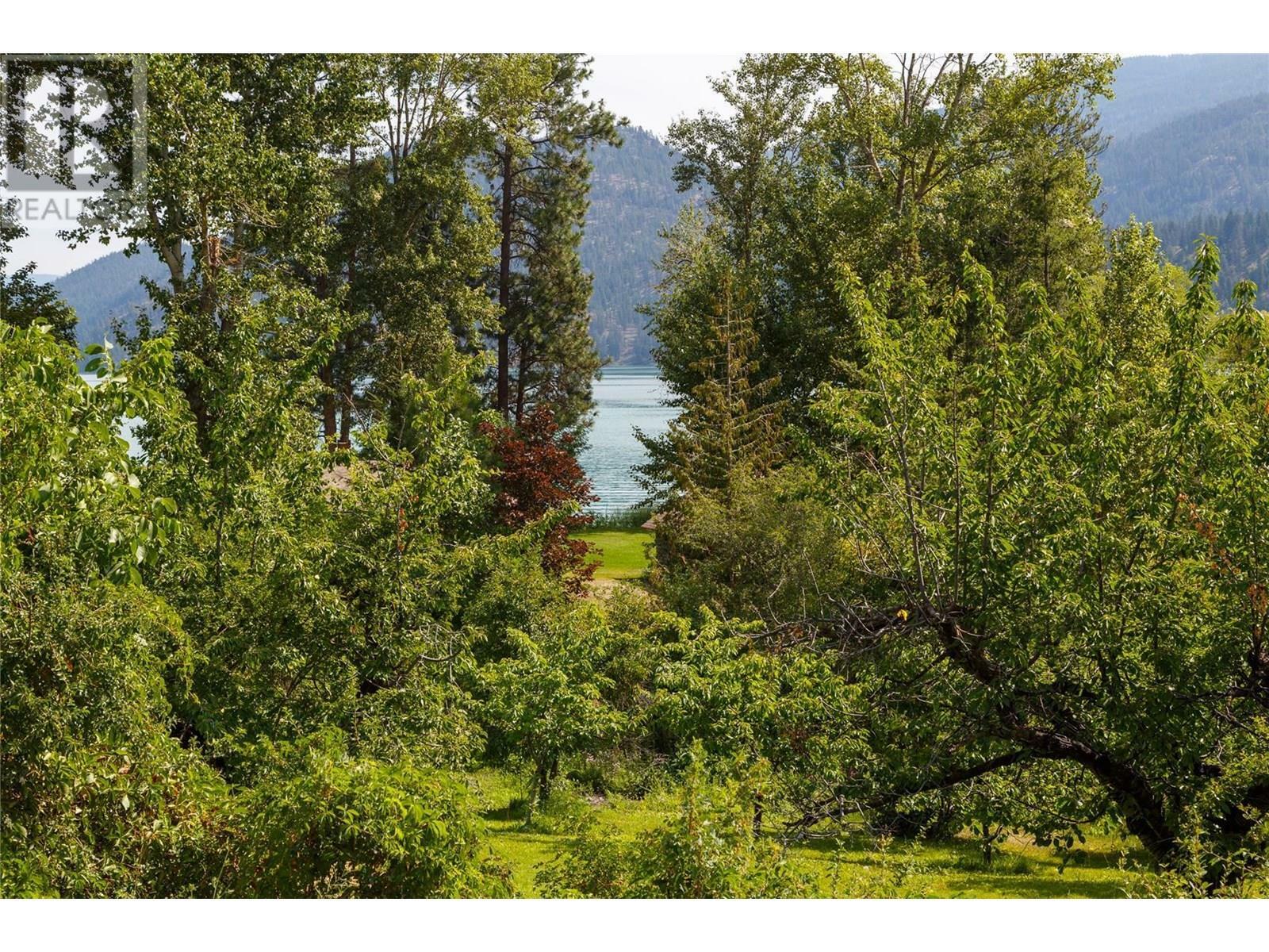 OYAMA, British Columbia, V4V 2E9, CA, 3 Bedrooms Bedrooms, ,1 BathroomBathrooms,Residential,For Sale,1961111