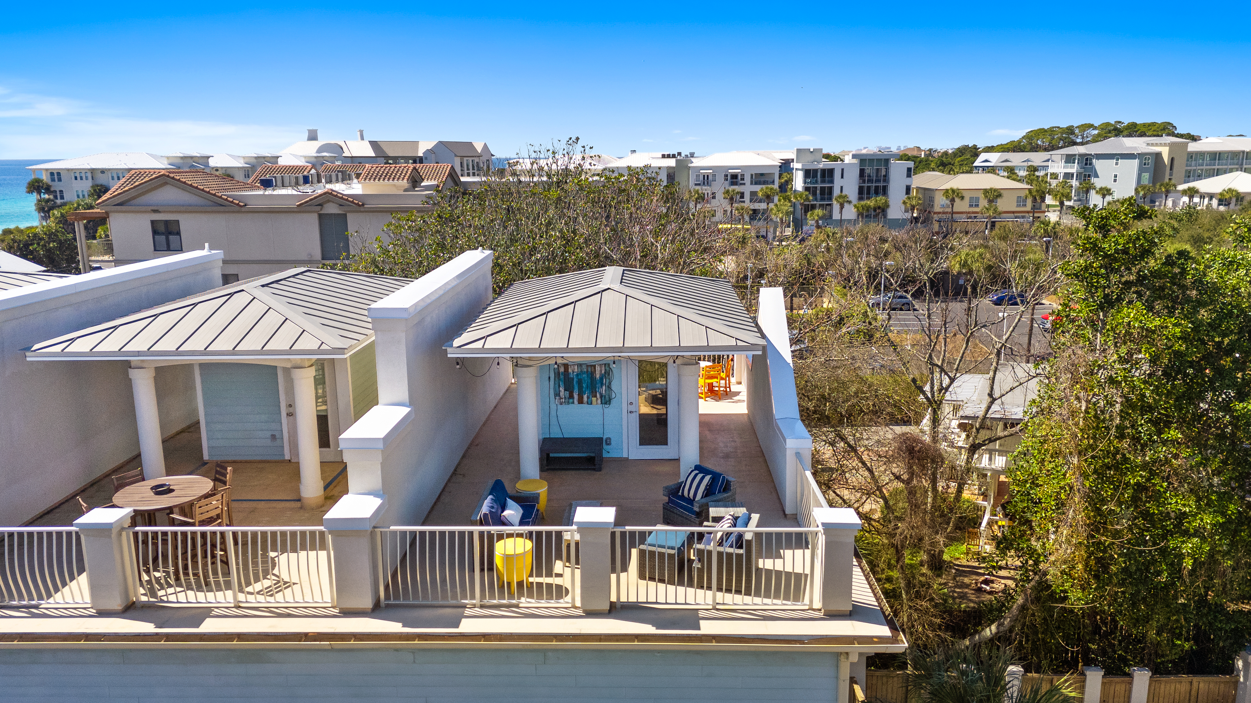  Remodeled End-Unit Townhome With gulf Views And Rooftop Retreat - 物件實景