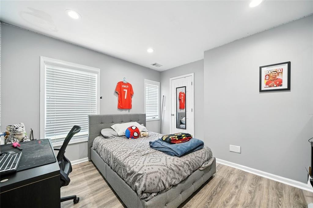 Cumming, Georgia, 30040, United States, 3 Bedrooms Bedrooms, ,3 BathroomsBathrooms,Residential,For Sale,1949394