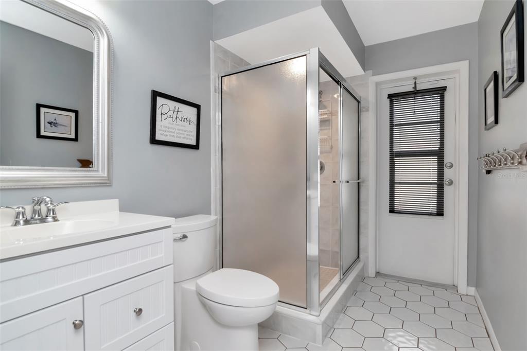 Clearwater, Florida, 33761, United States, 5 Bedrooms Bedrooms, ,3 BathroomsBathrooms,Residential,For Sale,1991990