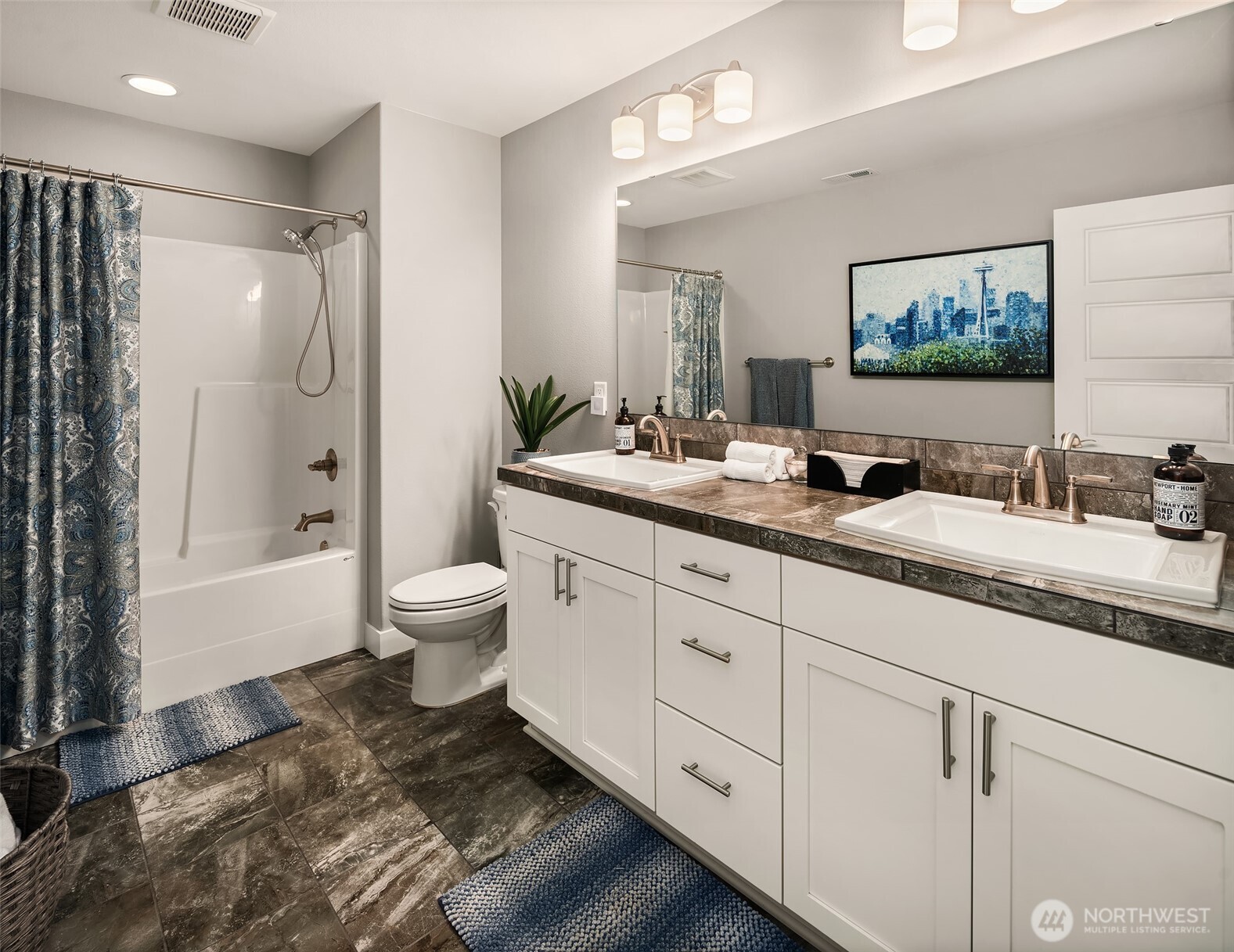 Seattle, Washington, 98178, United States, 4 Bedrooms Bedrooms, ,3 BathroomsBathrooms,Residential,For Sale,1793802