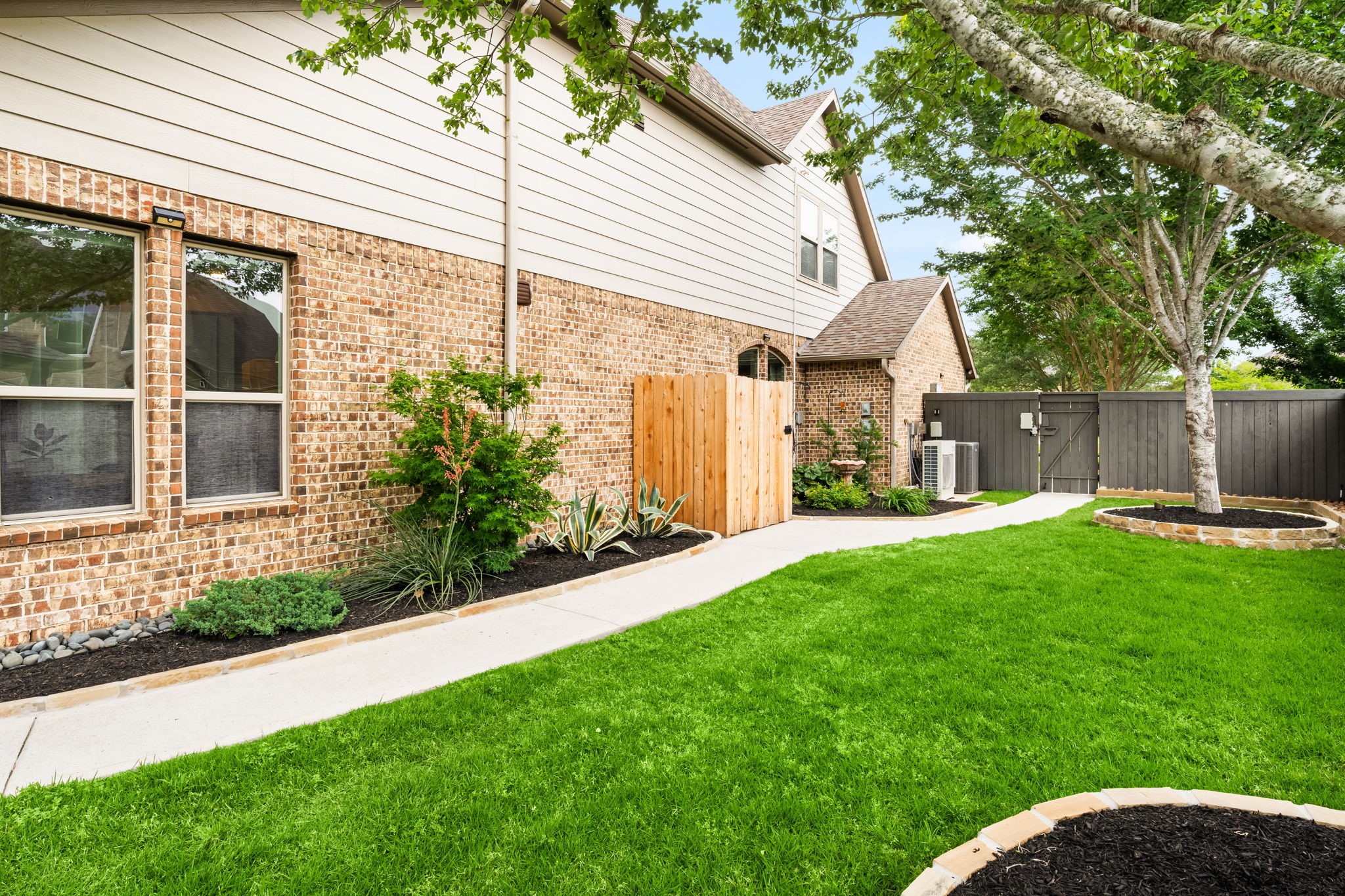  17203 Inghram Lane - 物件實景