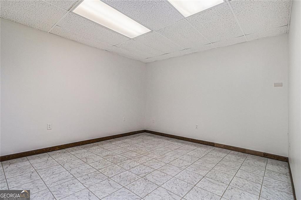 Roswell, Georgia, 30075, United States, 6 Bedrooms Bedrooms, ,4 BathroomsBathrooms,Residential,For Sale,1910371