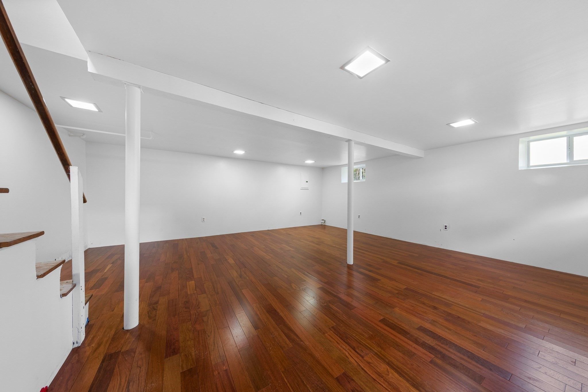  15 Carson, Woburn, MA, 01801 - 物件實景