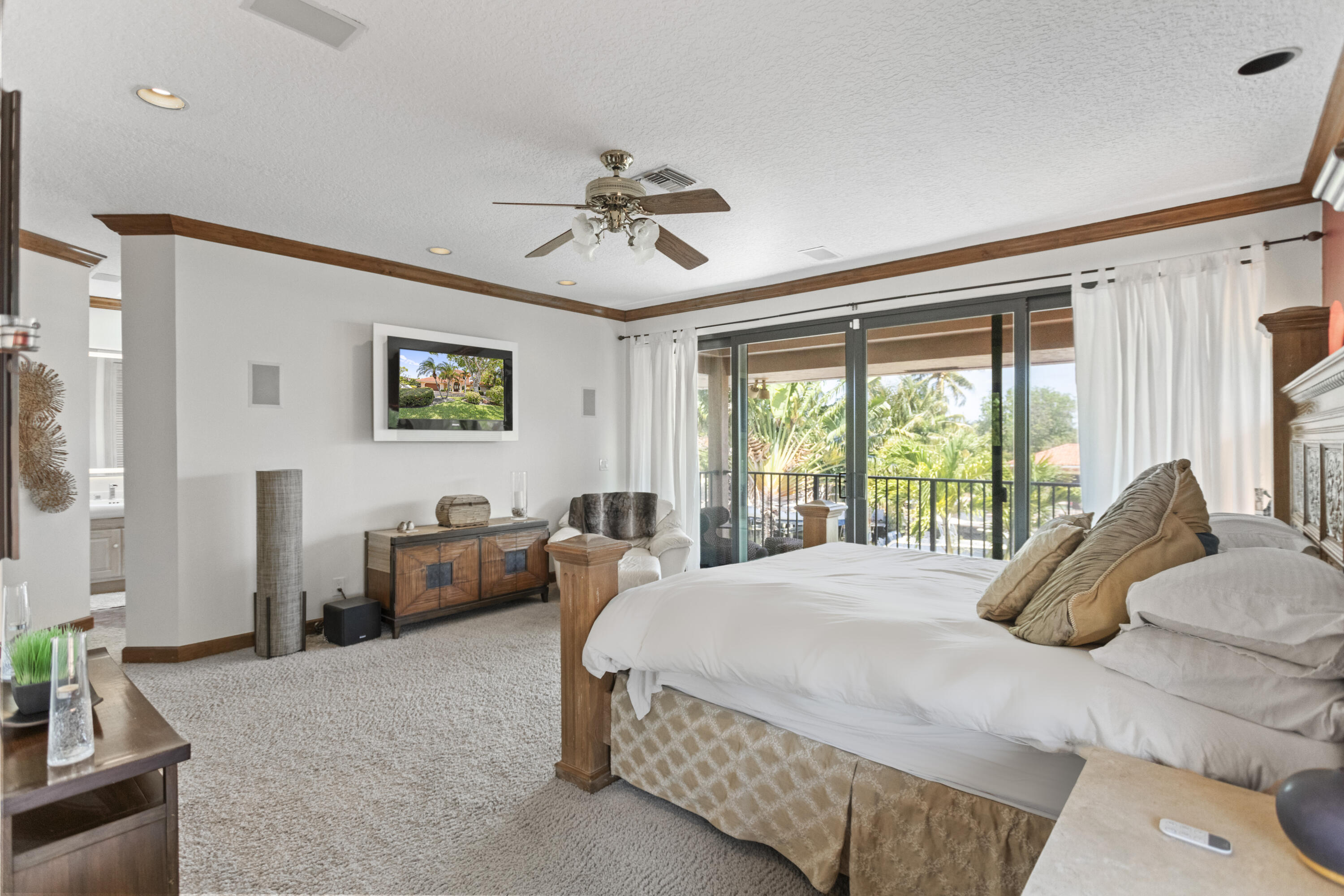Pompano Beach, Florida, 33062, United States, 4 Bedrooms Bedrooms, ,3 BathroomsBathrooms,Residential,For Sale,1804148