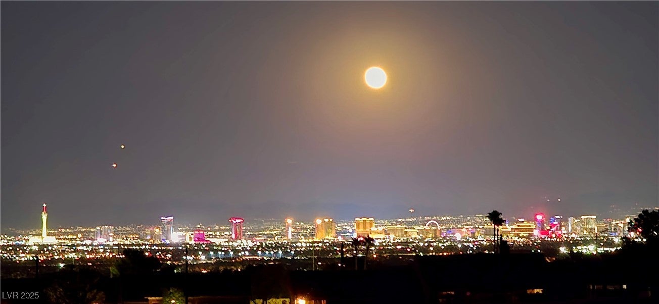 Las Vegas, Nevada, 89138, United States, 3 Bedrooms Bedrooms, ,3 BathroomsBathrooms,Residential,For Sale,1996741