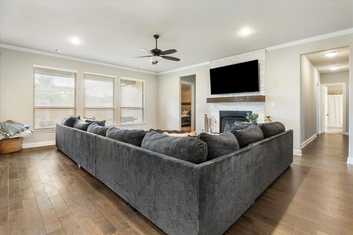 Mansfield, Texas, 76063, United States, 4 Bedrooms Bedrooms, ,4 BathroomsBathrooms,Residential,For Sale,1817600