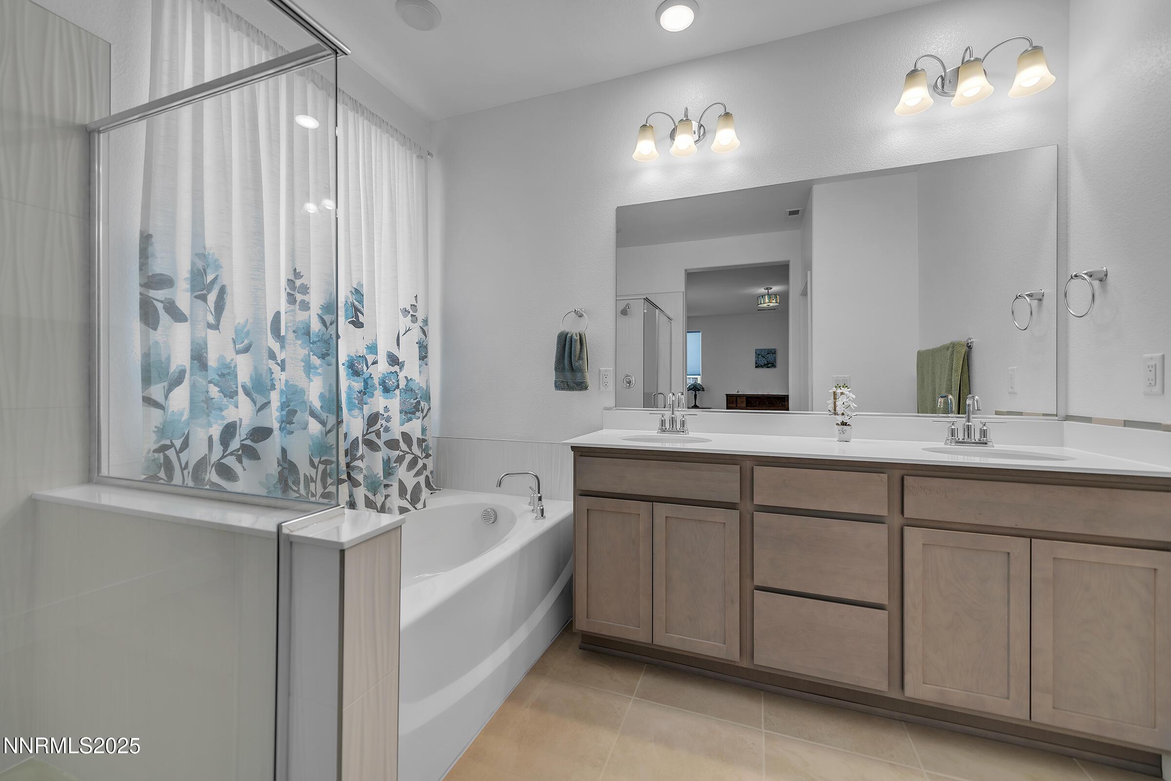 Carson City, Nevada, 89705, United States, ,Residential,For Sale,1892642