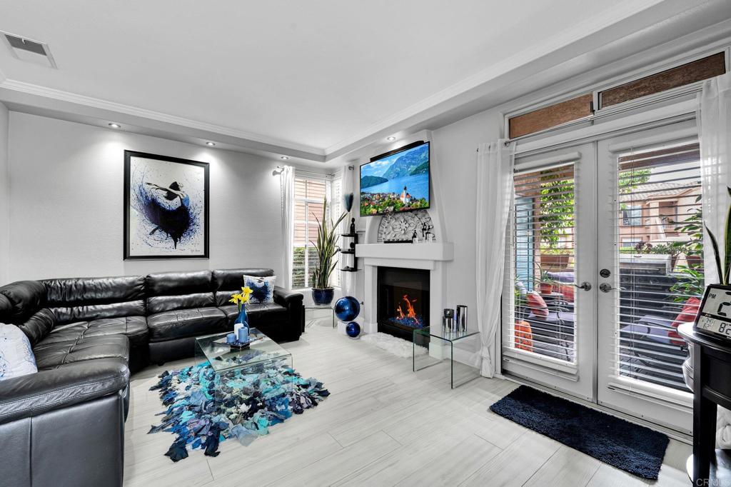 Cameo Dr, Oceanside, CA 92056