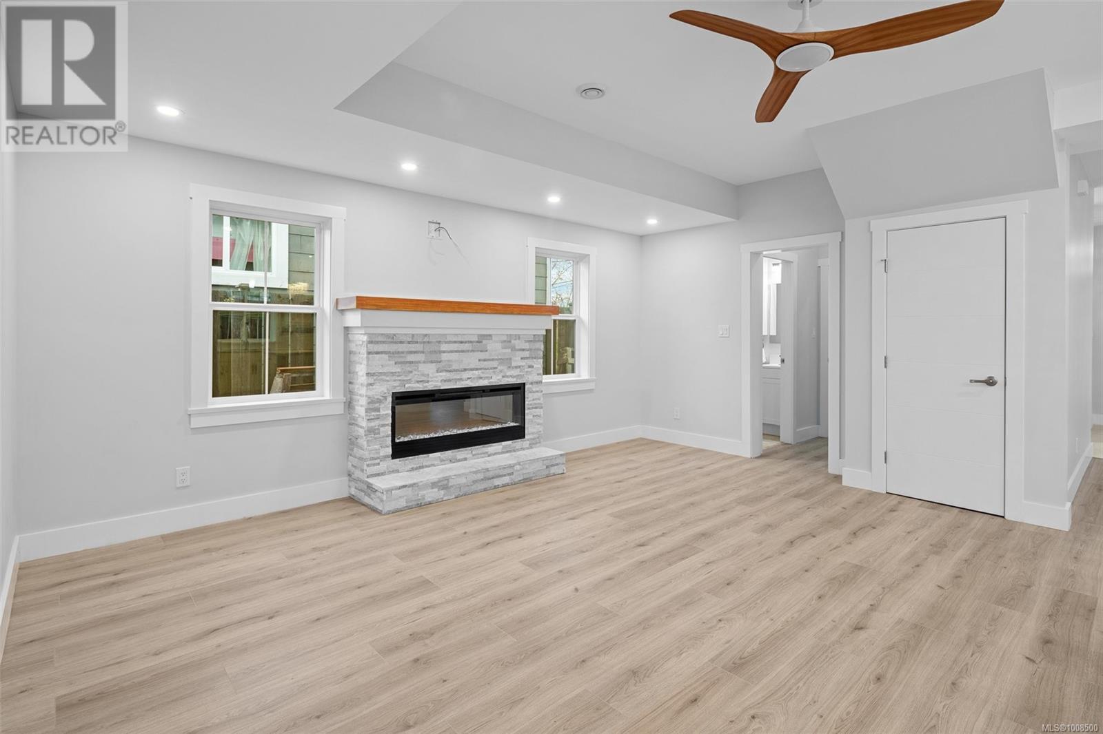 DUNCAN, British Columbia, V9L 4B4, CA, 4 Bedrooms Bedrooms, ,4 BathroomsBathrooms,Residential,For Sale,1910827