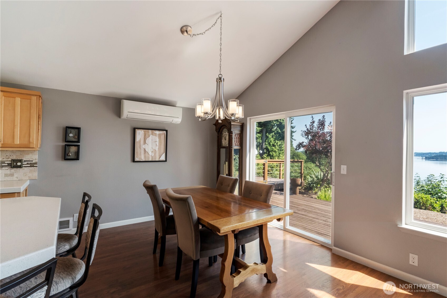 Anderson Island, Washington, 98303, United States, 3 Bedrooms Bedrooms, ,2 BathroomsBathrooms,Residential,For Sale,1804305