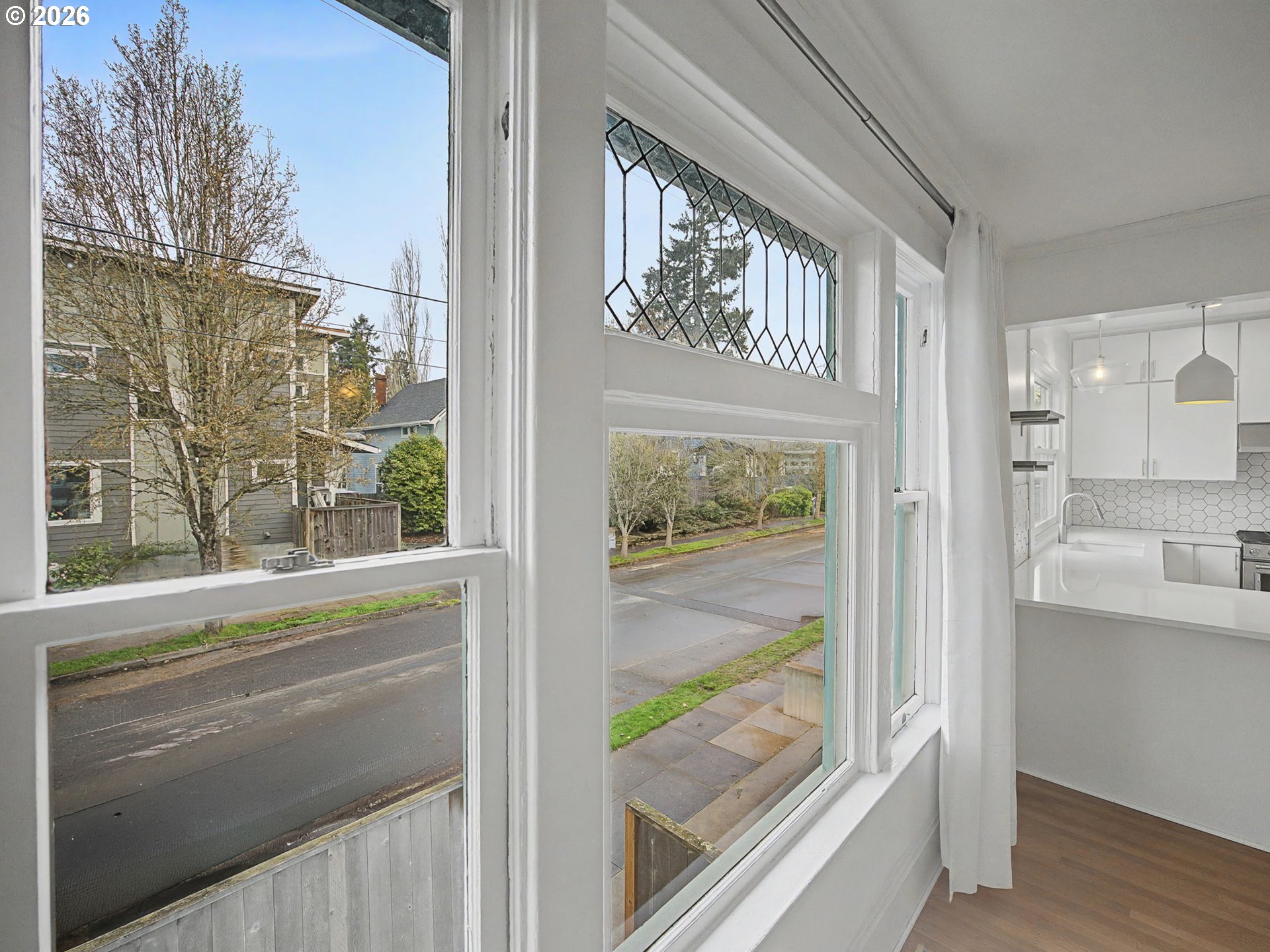 Portland, Oregon, 97212, United States, 5 Bedrooms Bedrooms, ,3 BathroomsBathrooms,Residential,For Sale,2043589