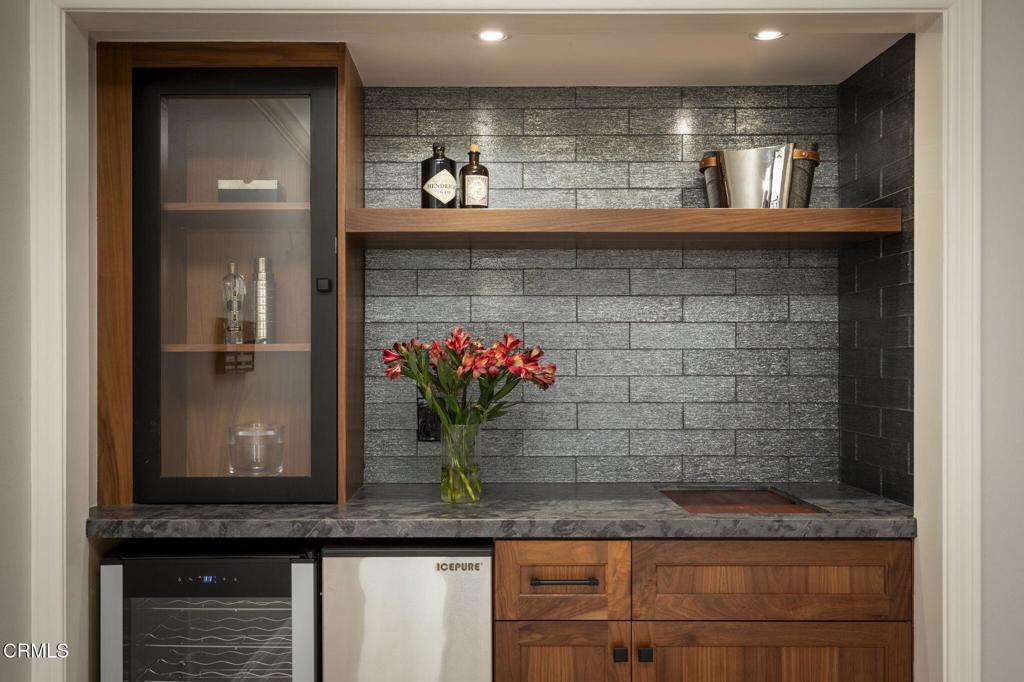 Rancho Palos Verdes, California, 90275, United States, 4 Bedrooms Bedrooms, ,3 BathroomsBathrooms,Residential,For Sale,1999028