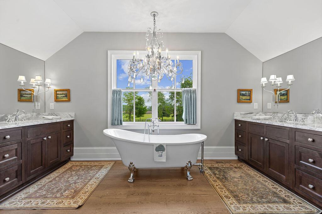 Pataskala, Ohio, 43062, United States, 4 Bedrooms Bedrooms, ,7 BathroomsBathrooms,Residential,For Sale,1829536